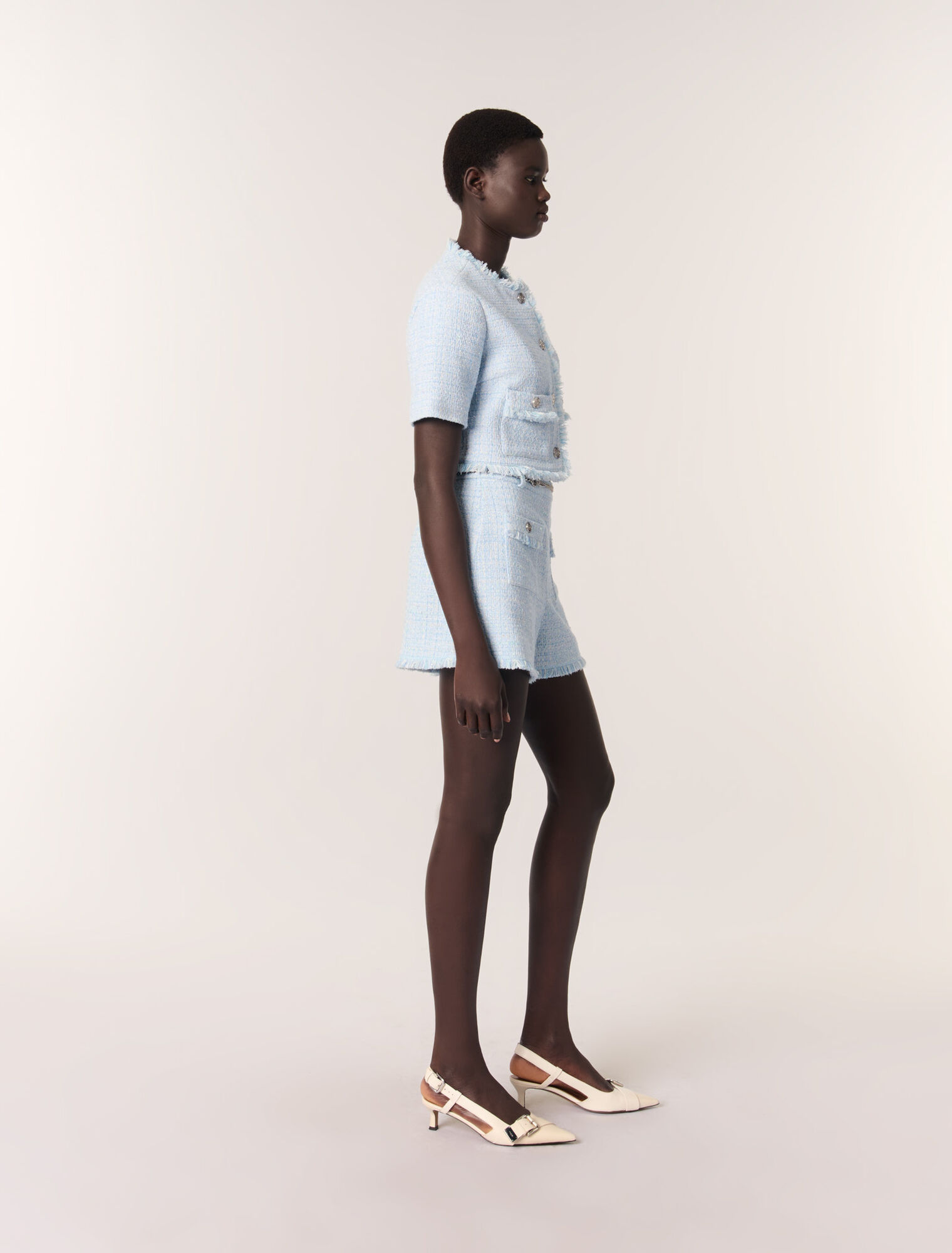 Shorts aus Tweed mit Gürtel