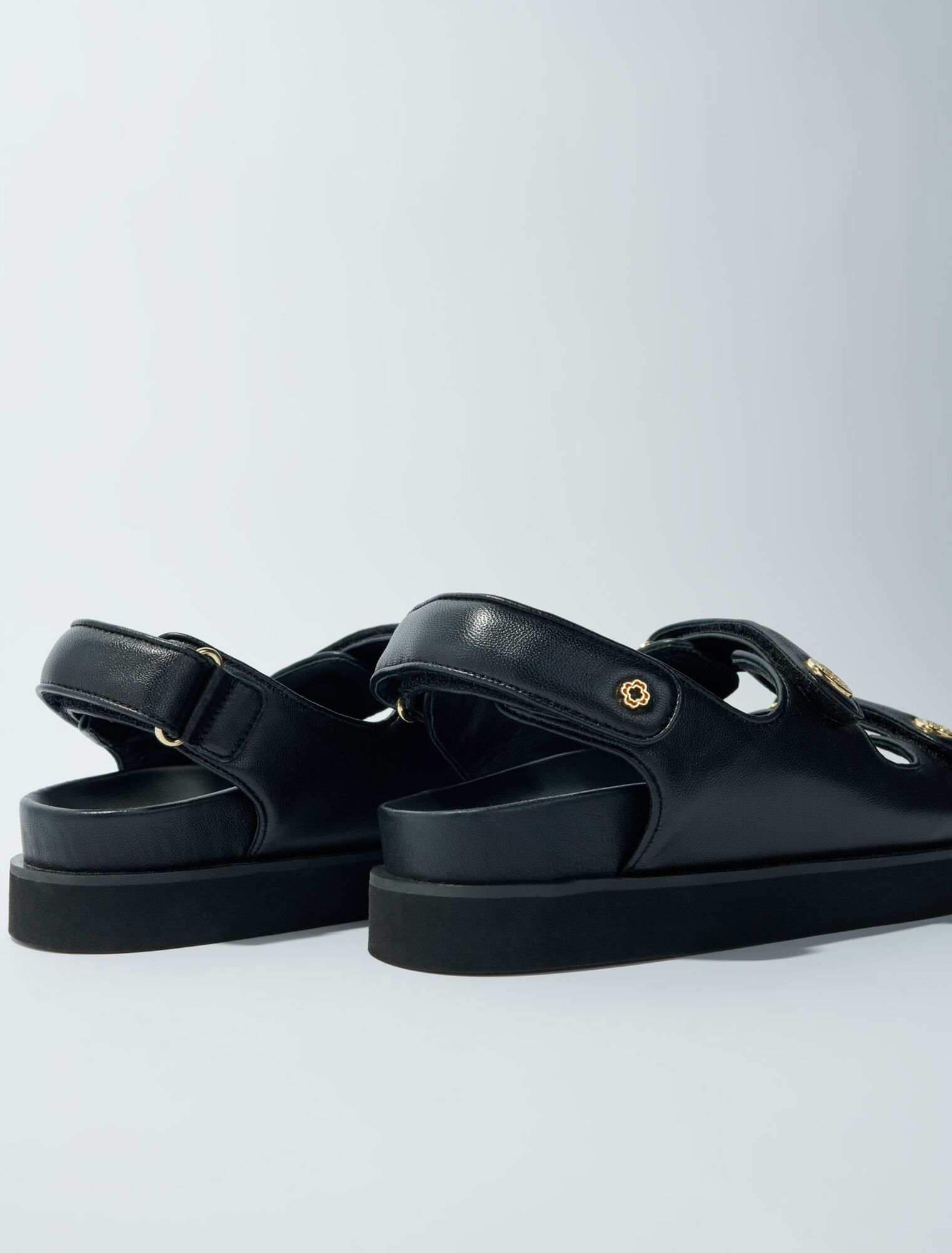 Flache Ledersandalen