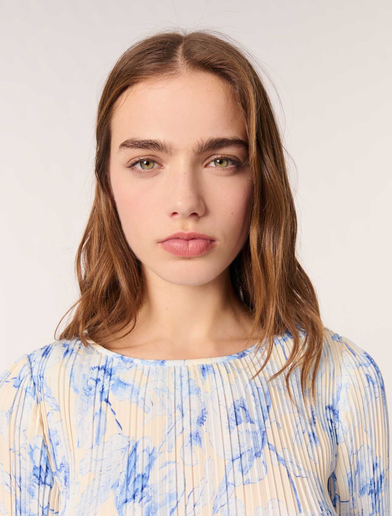 Plissiertes Kleid mit Print