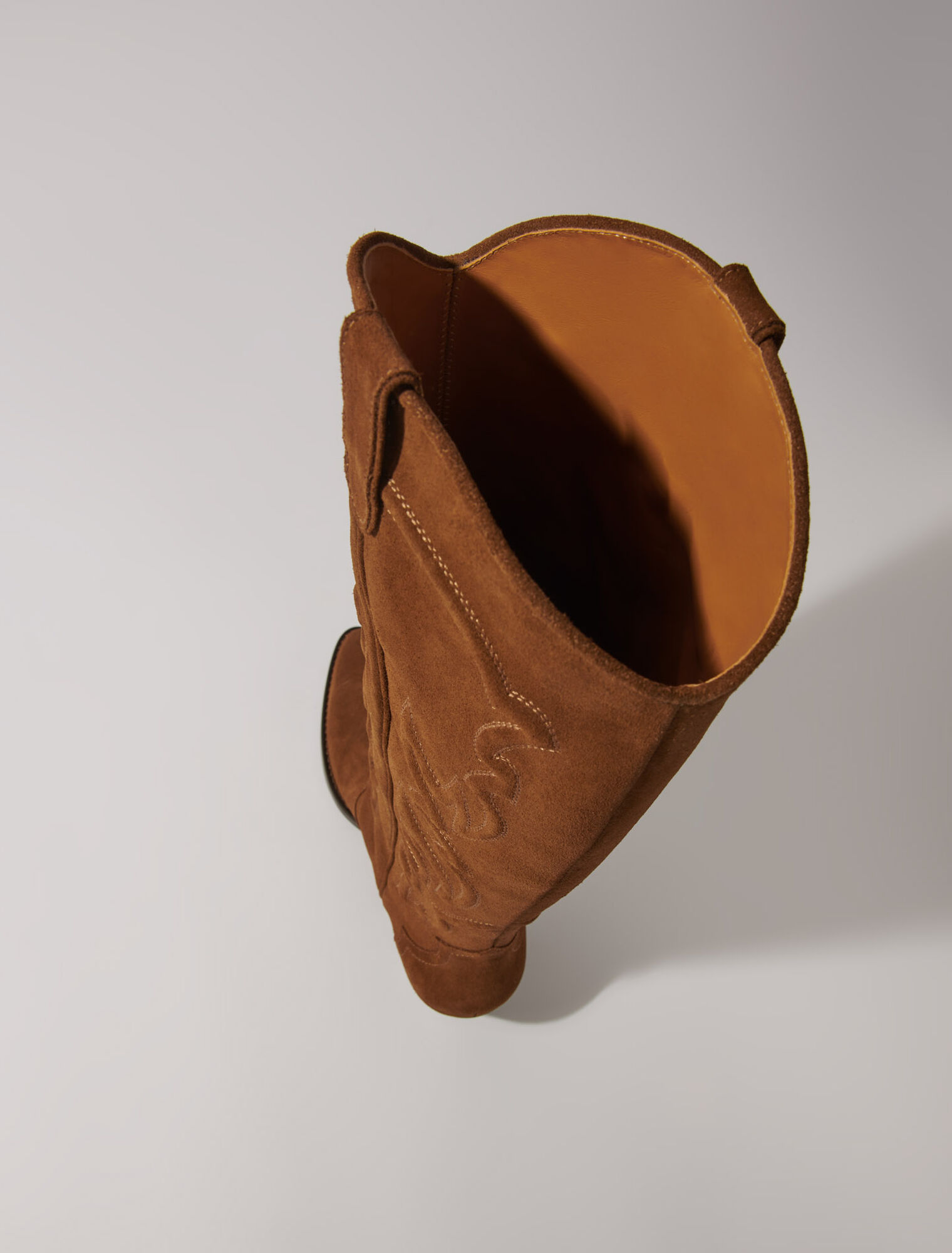 Santiags Stiefel aus Veloursleder