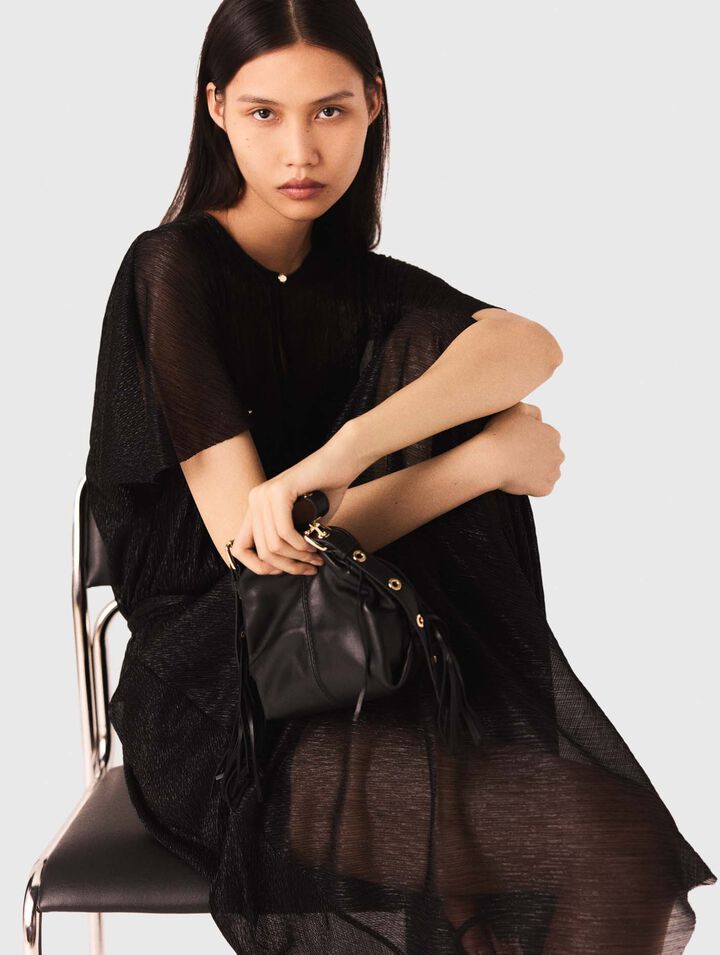 Langes metallisches Kleid