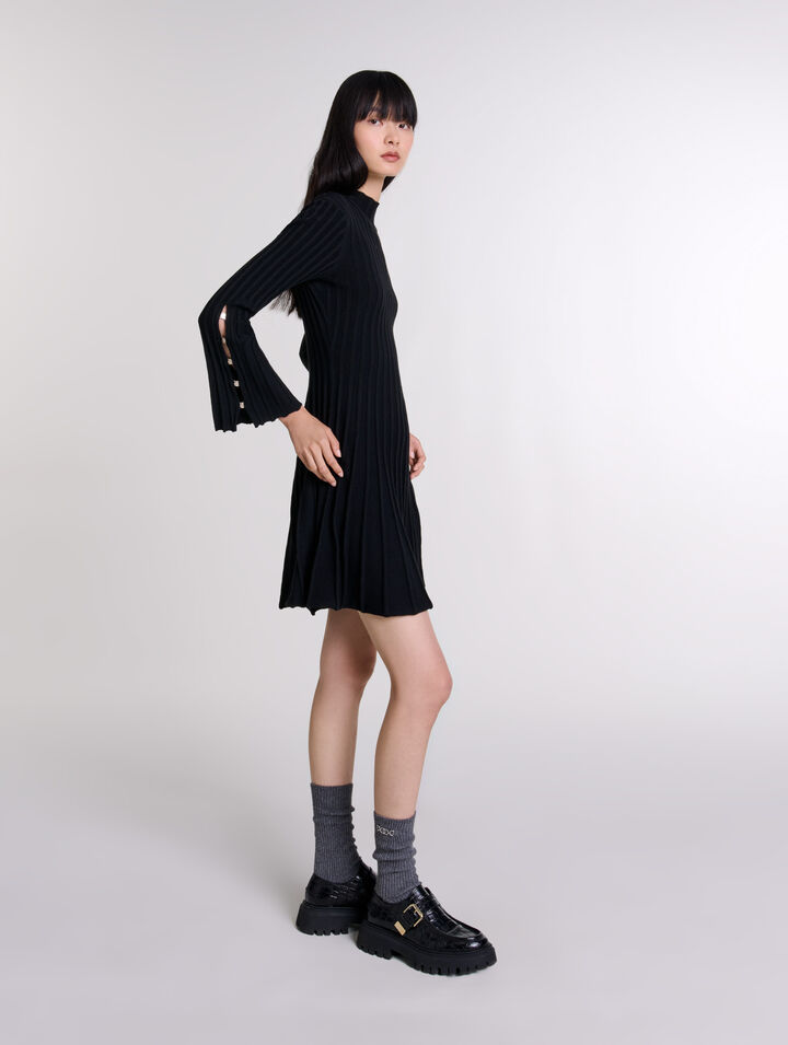 Kurzes Strickkleid