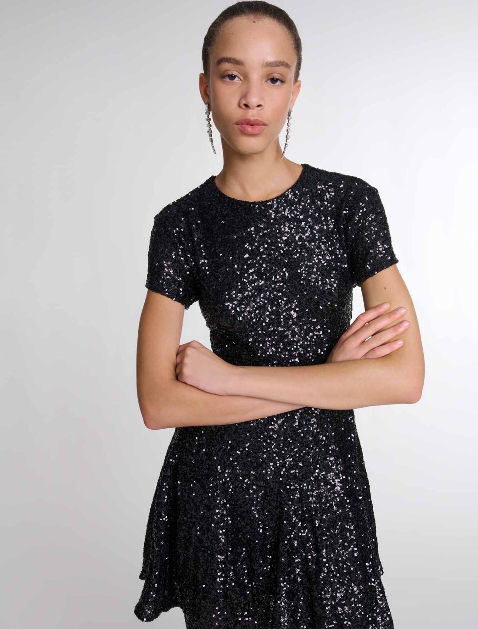 Kurzes Paillettenkleid