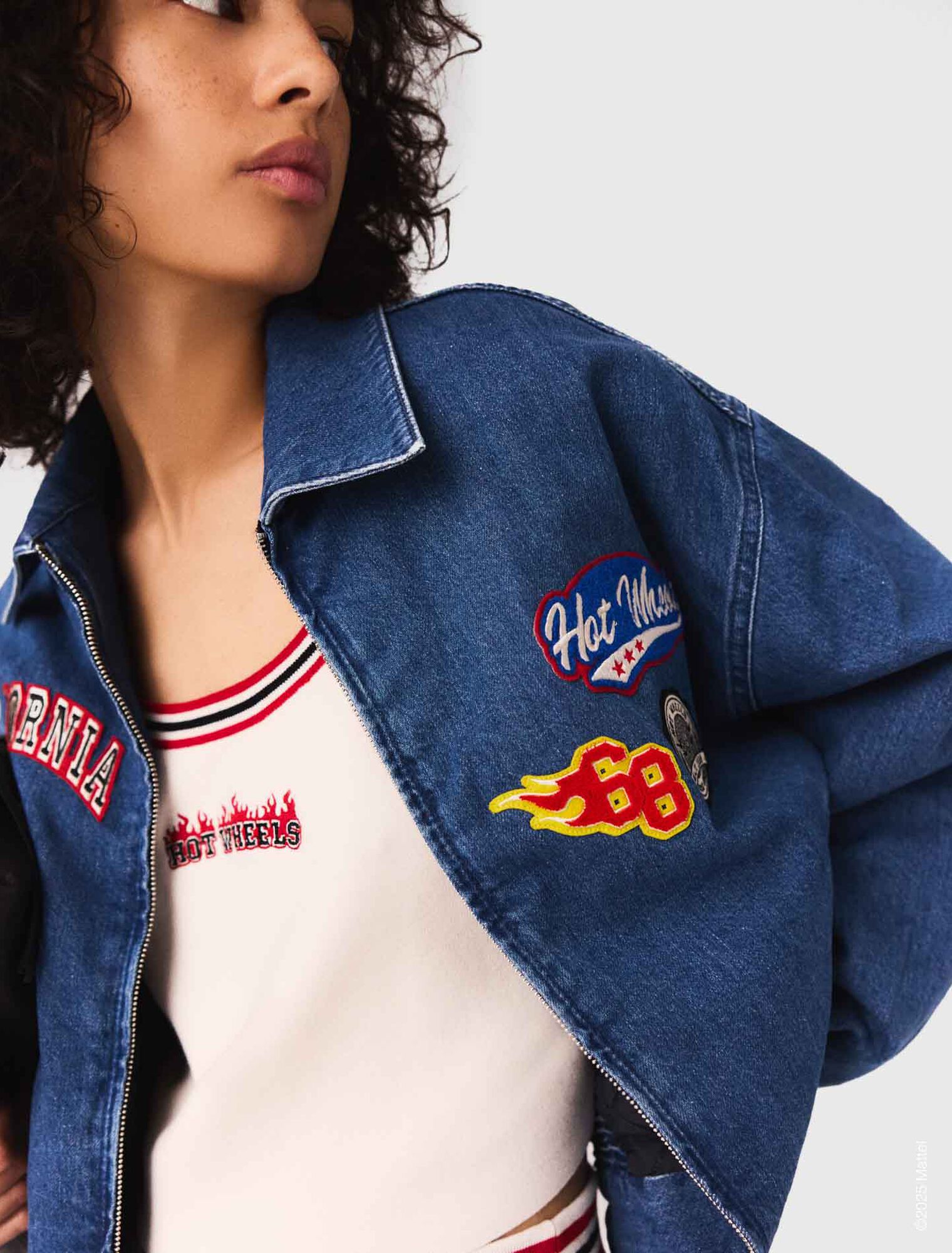 Oversize-Denimjacke mit Stickerei