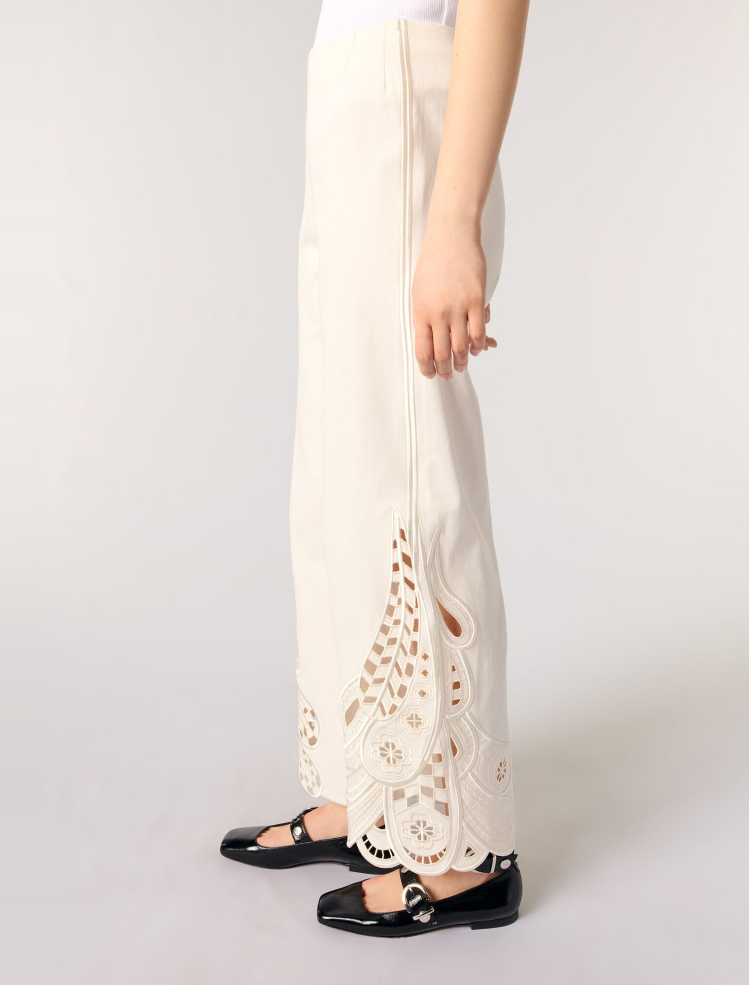 Bestickte Hose