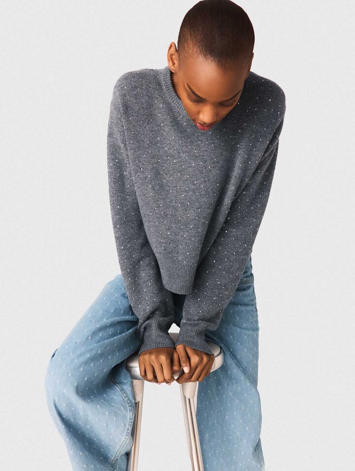 Strasspulli mit abnehmbaren Details