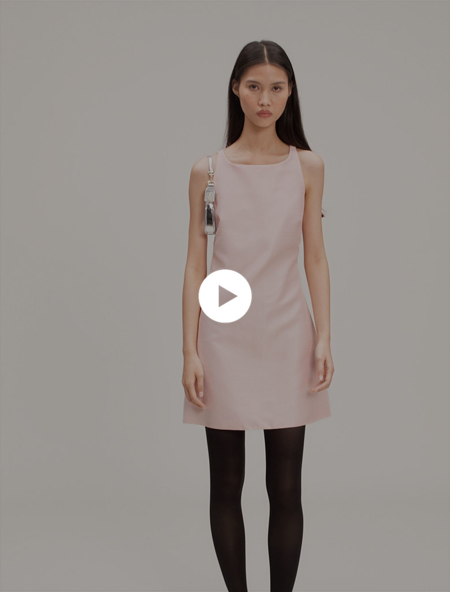 Rückenfreies Kleid