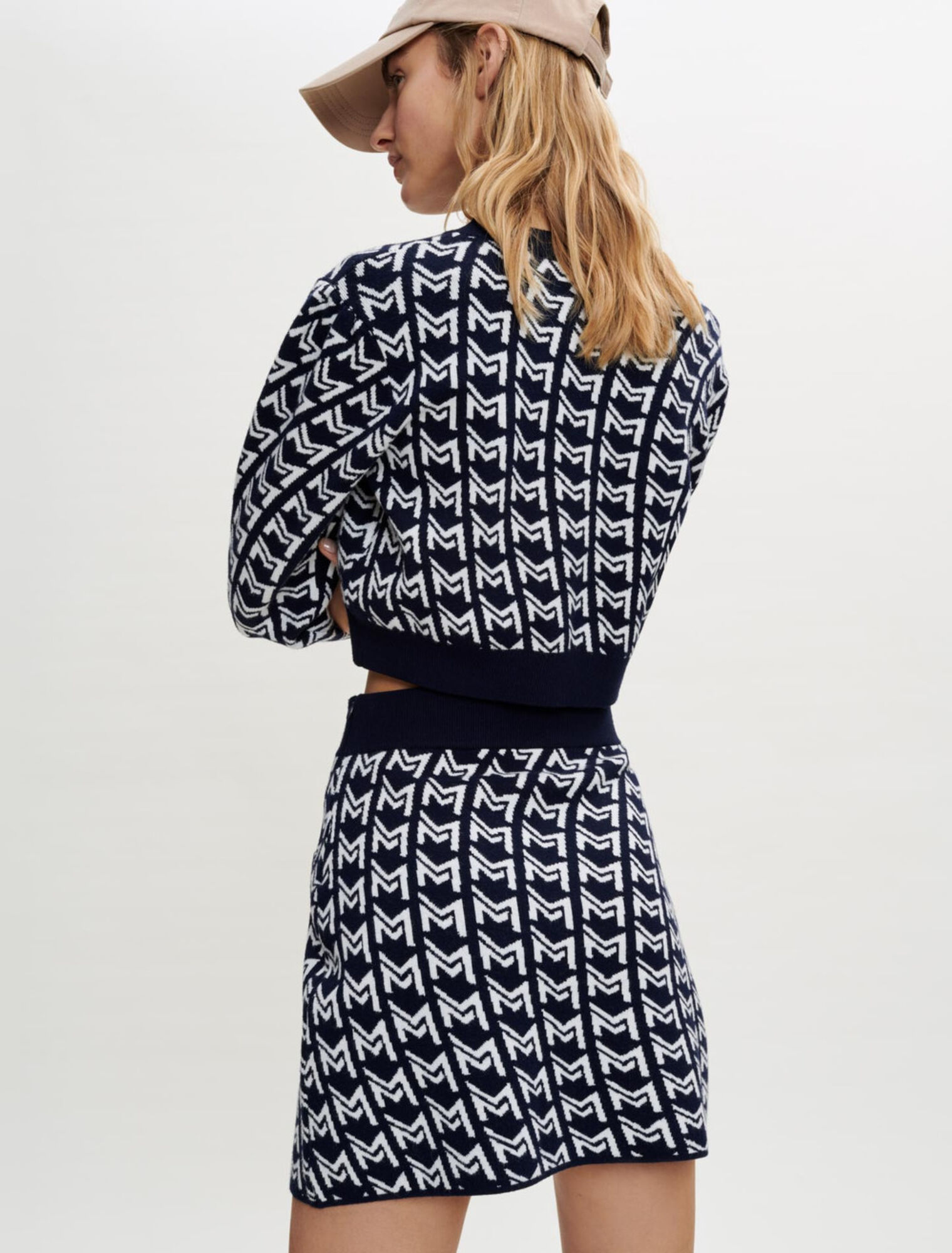 Jacquard-Rock mit Monogramm 