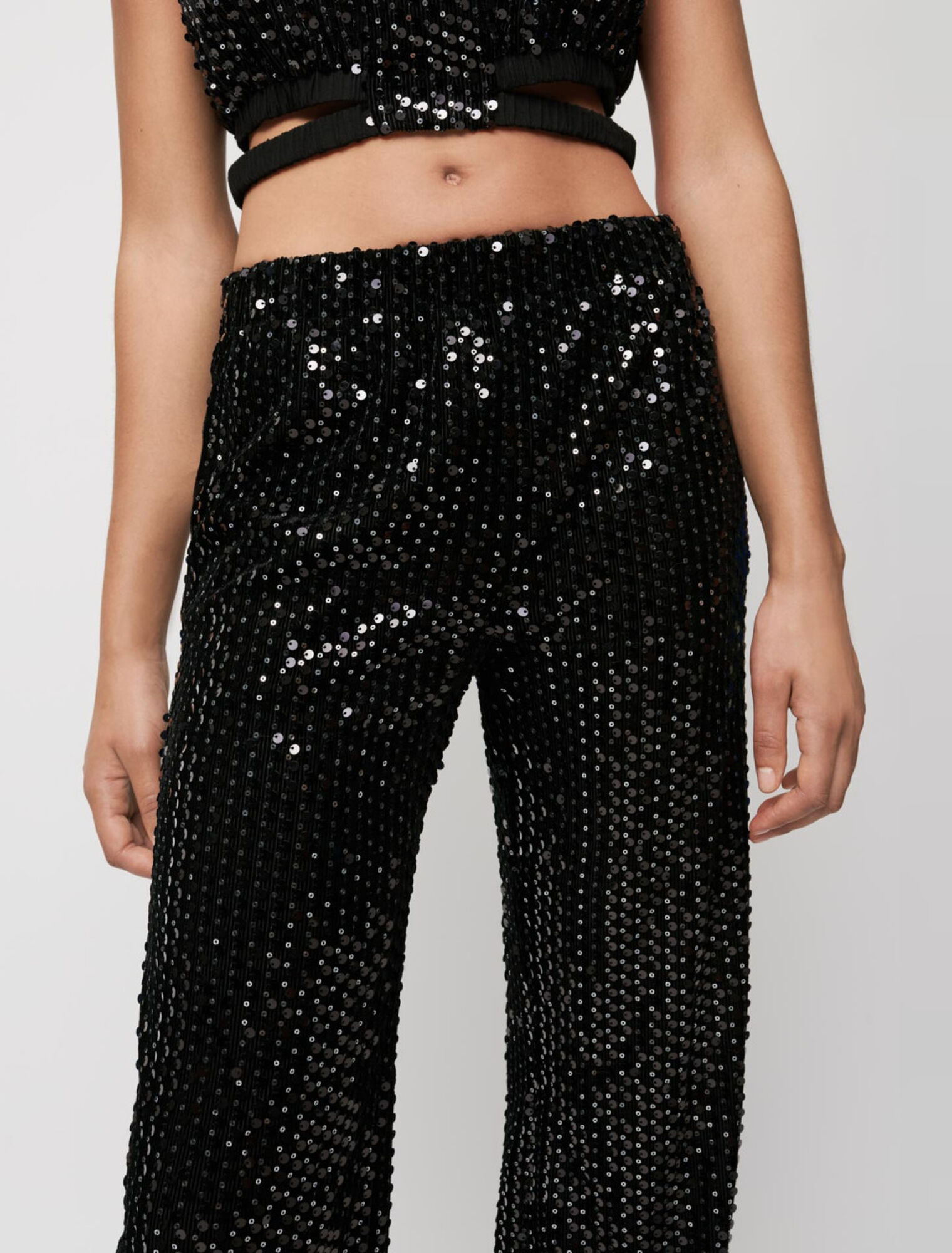 Weite, gerade geschnittene Hose