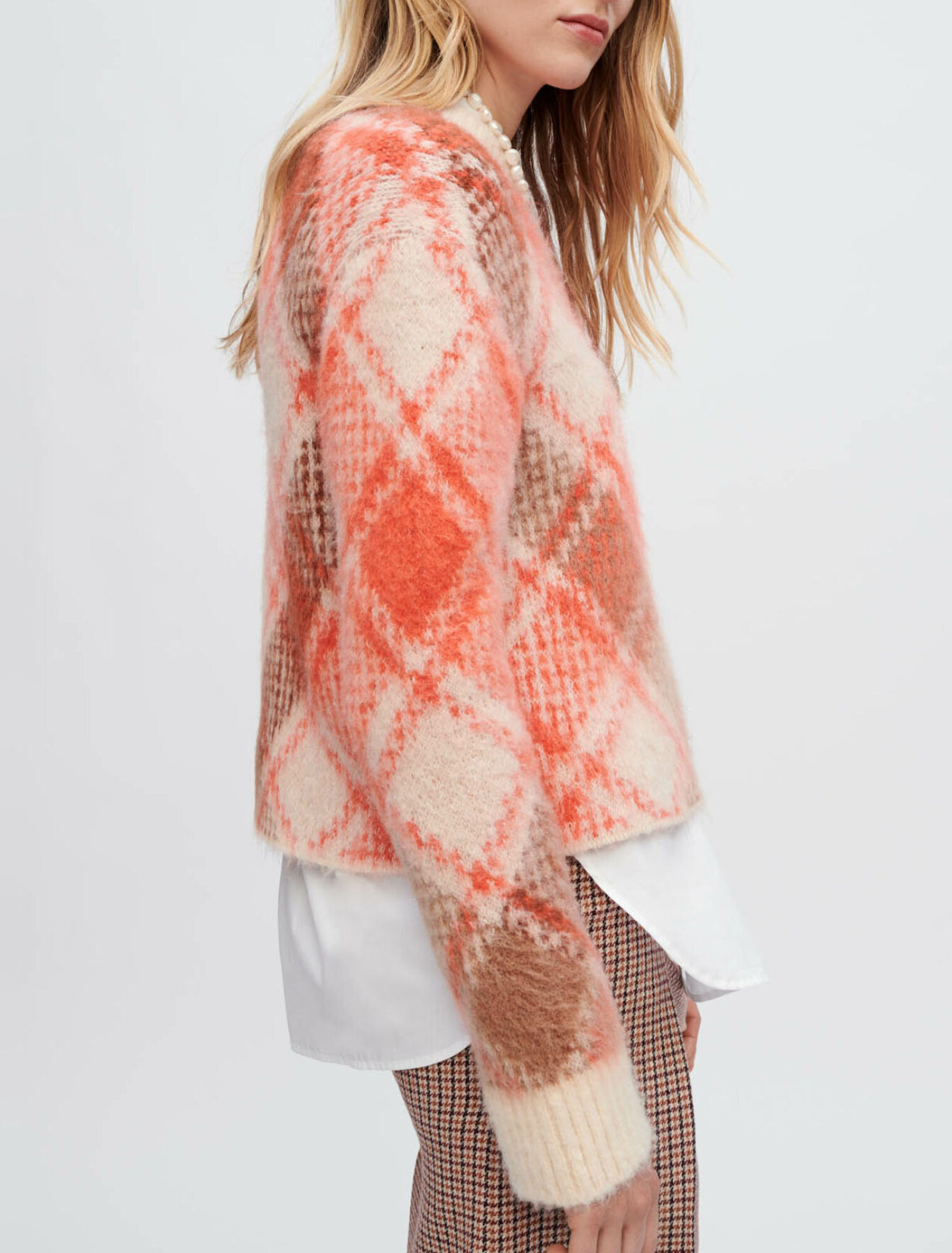 Flauschiger Jacquard-Pullover mit Rauten