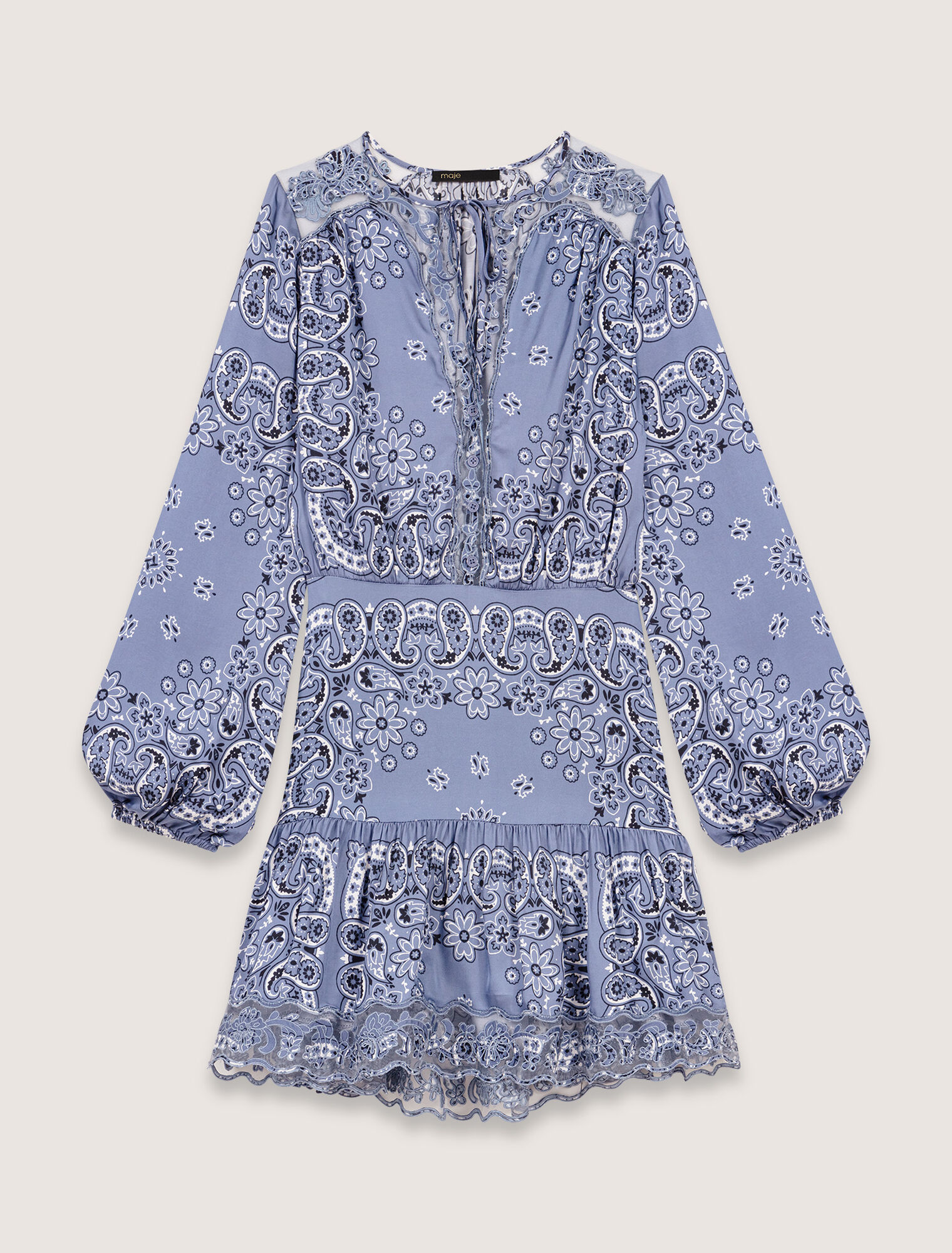 Fließendes kurzes Kleid mit Print
