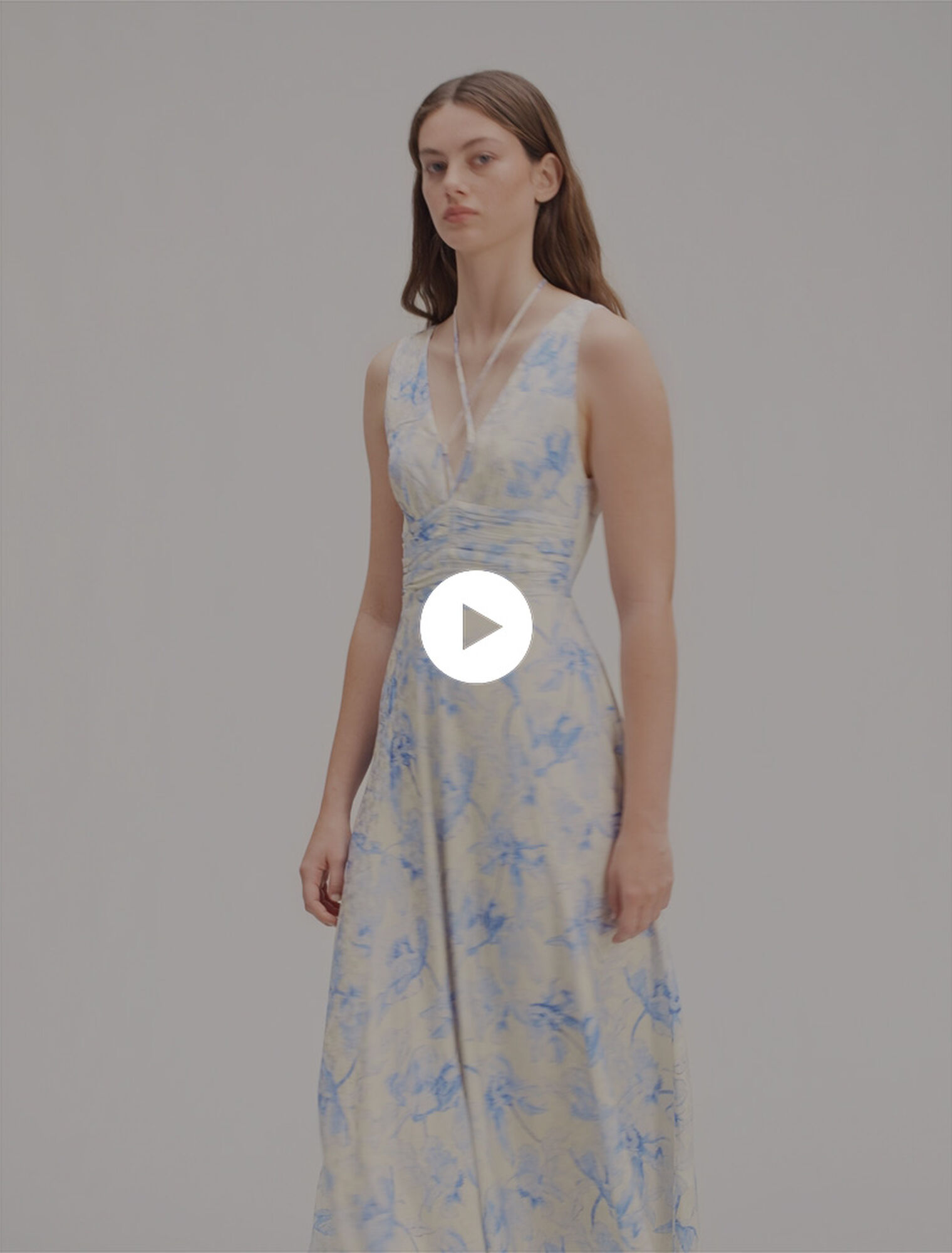 Langes Kleid mit Print und Schnürung