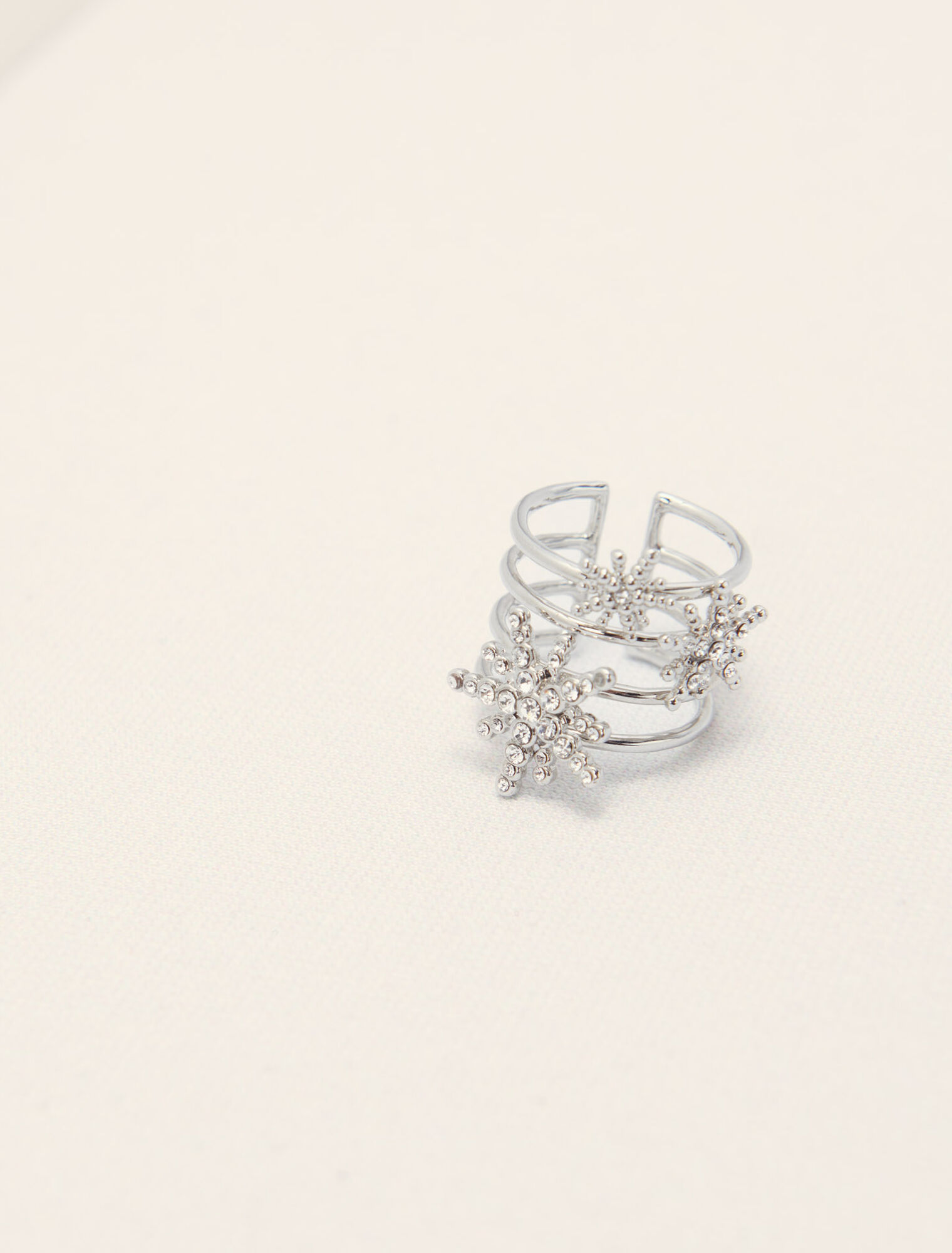 Fingerring mit Strass-Sternen