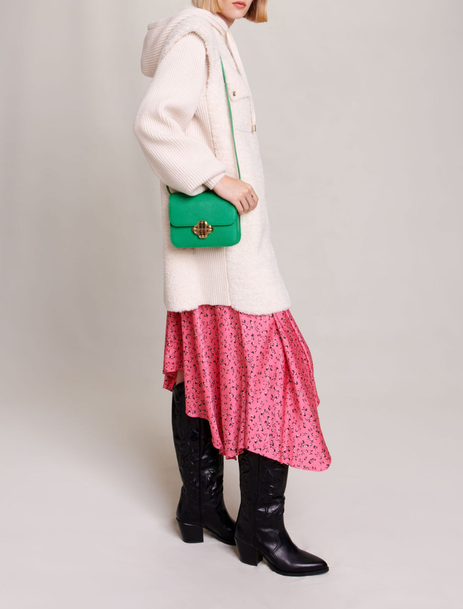 Langer Kunstpelzmantel