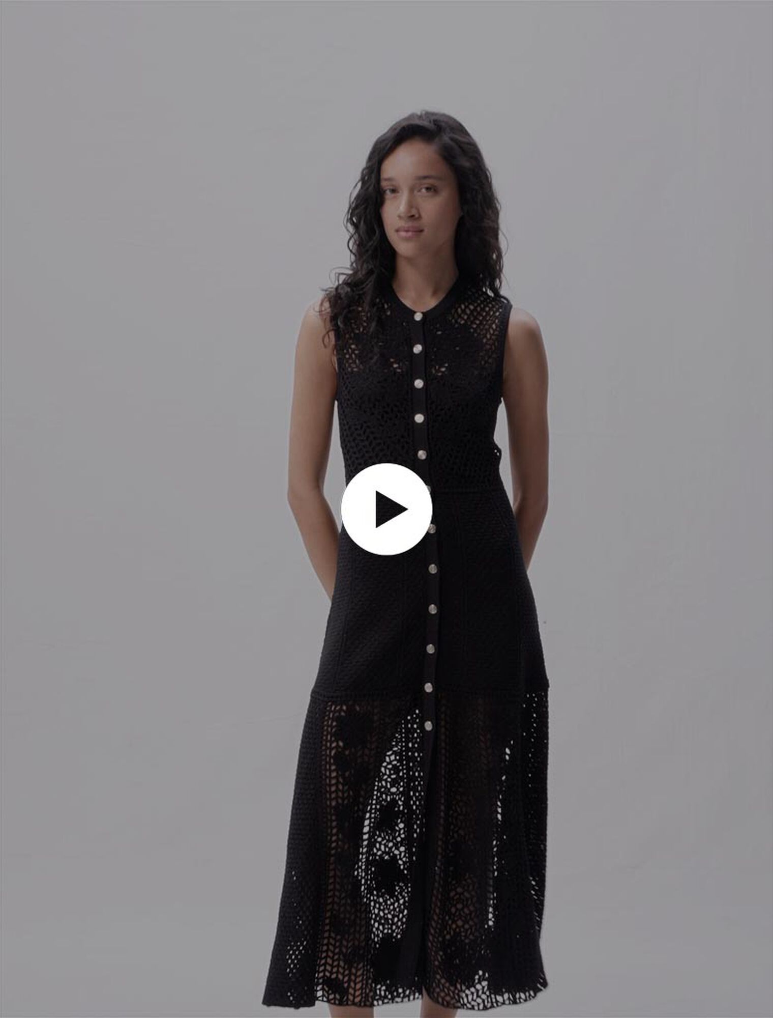 Langes Häkelkleid
