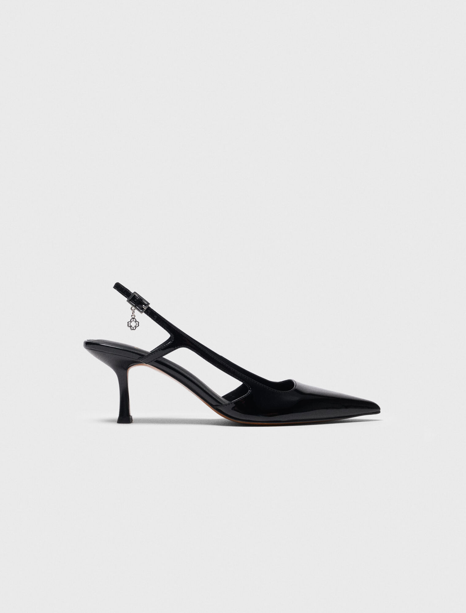 Slingback-Pumps aus Lackleder