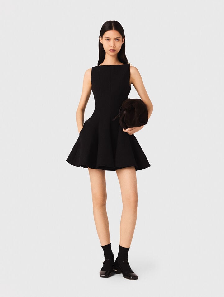 Kurzes ausgestelltes Tweedkleid