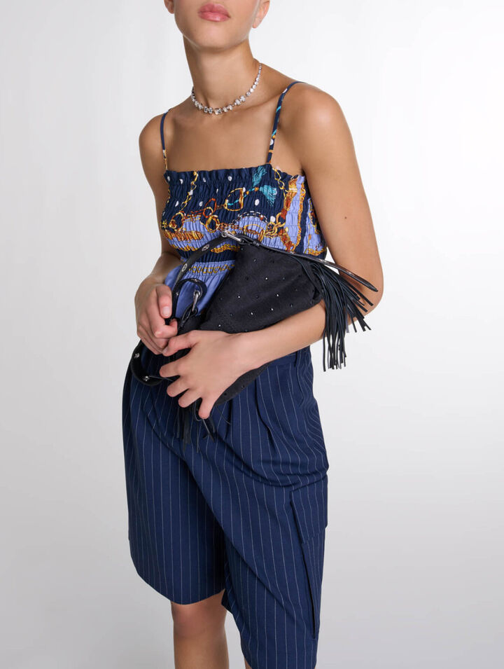 Gesmoktes Crop-Top mit Druckmuster