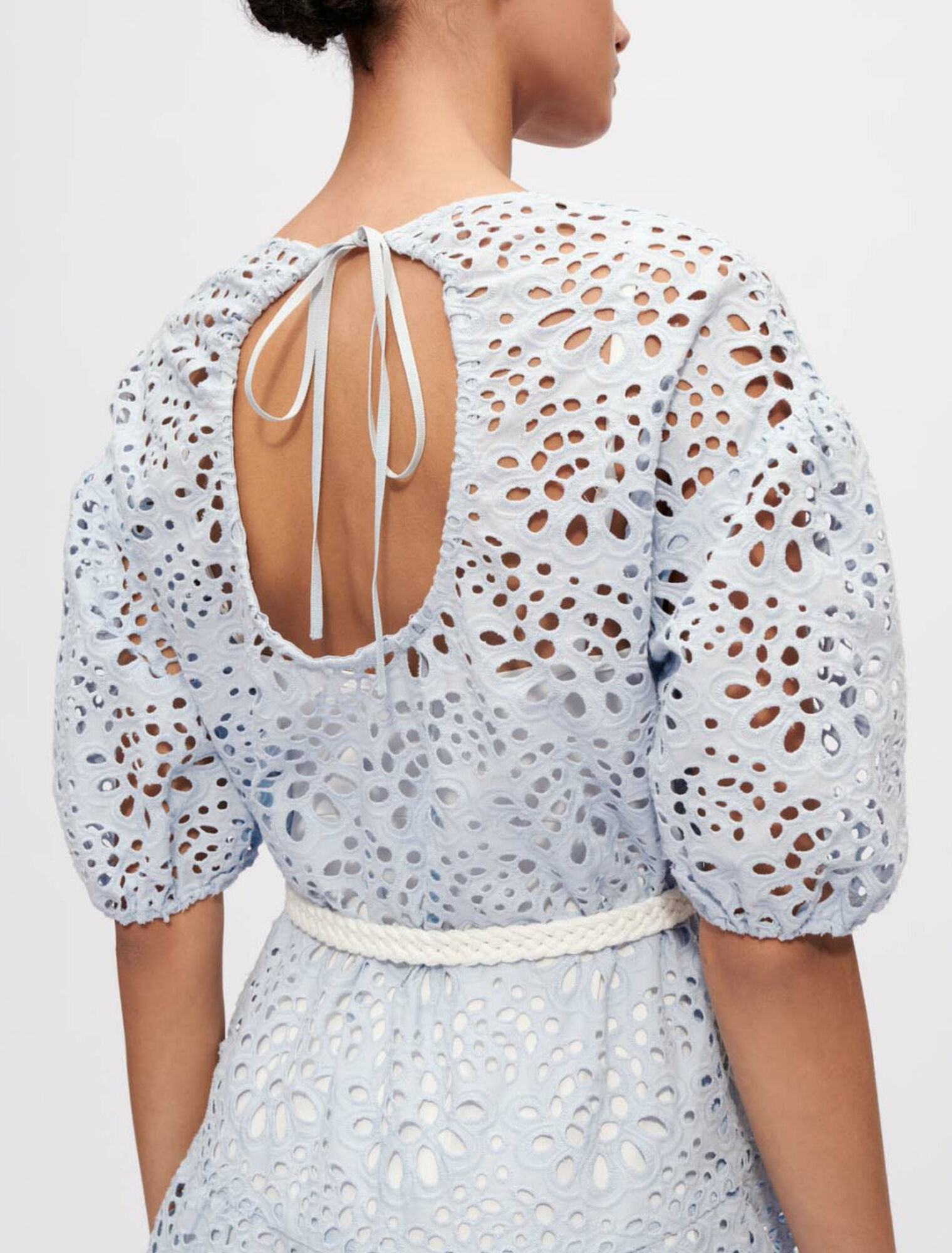 Kleid aus rückenfreier Guipure-Spitze