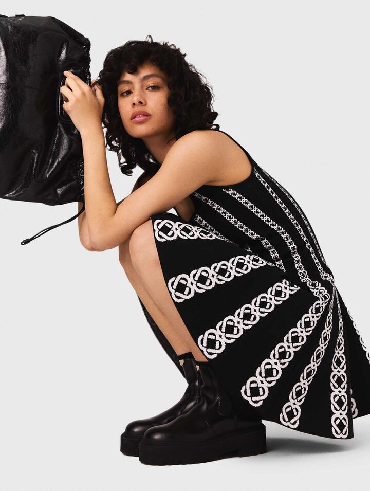 Kurzes Kleid aus Jacquard-Strick