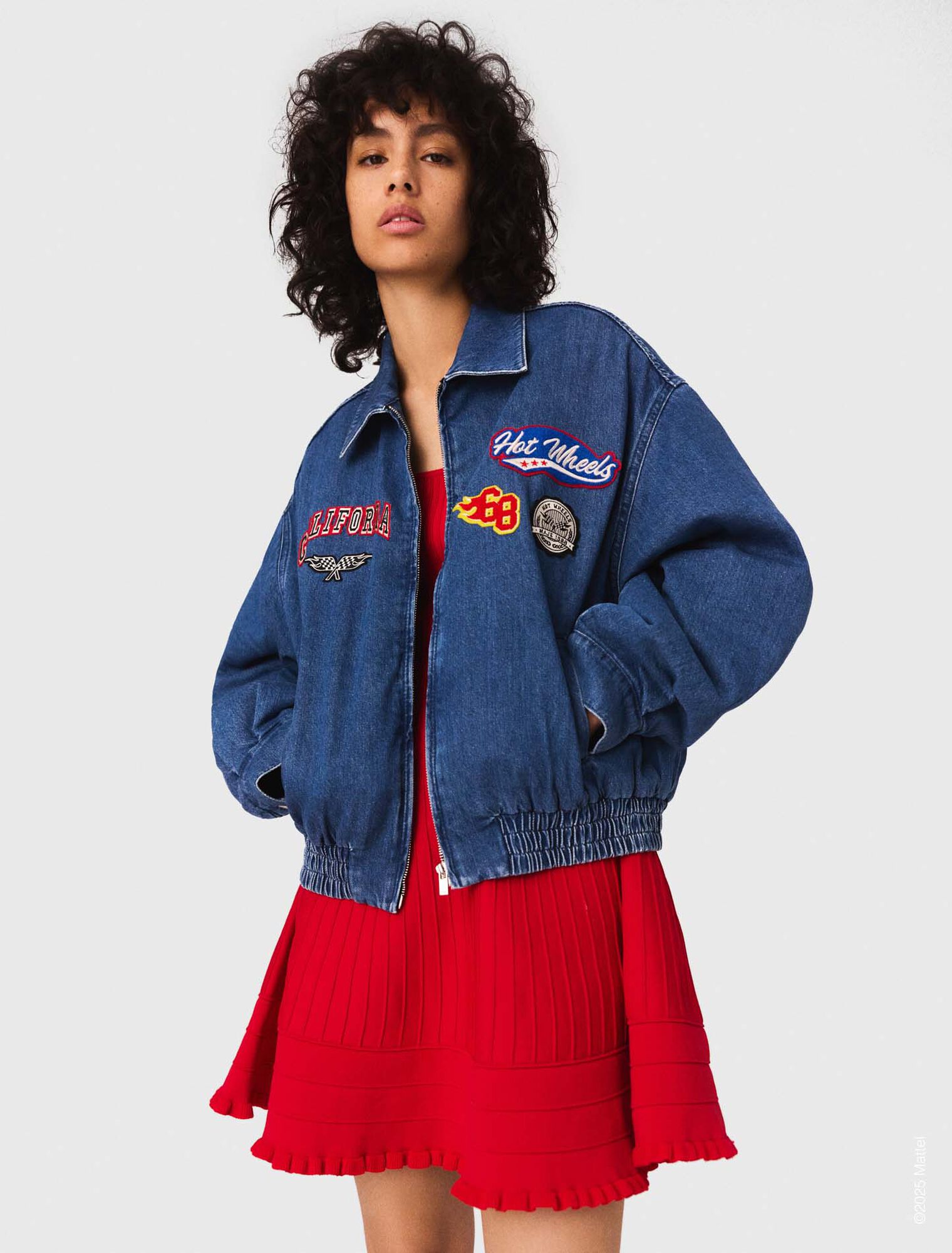 Oversize-Denimjacke mit Stickerei