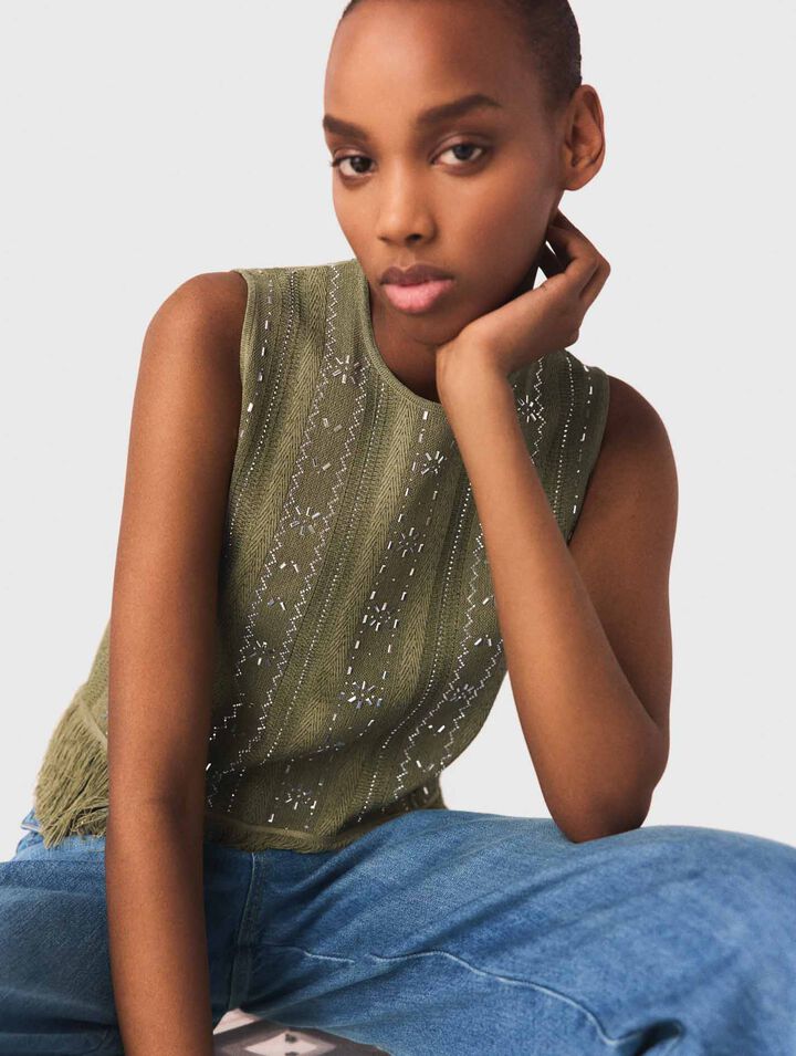 Top mit Strassblumen und Fransen