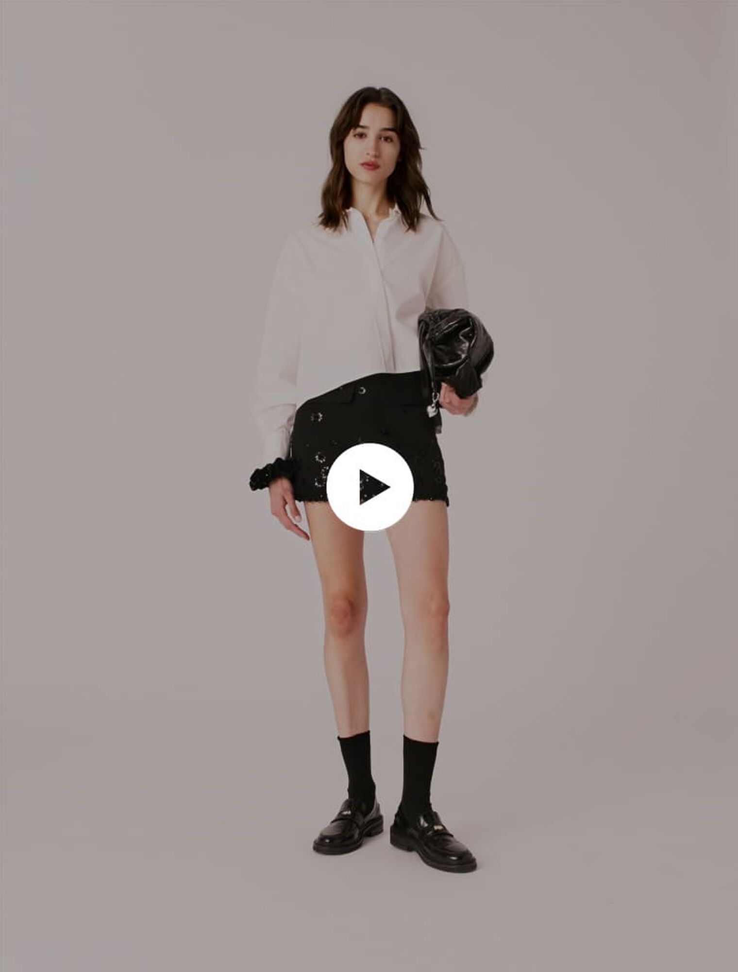 Bestickte Trompe-l'Œil-Shorts