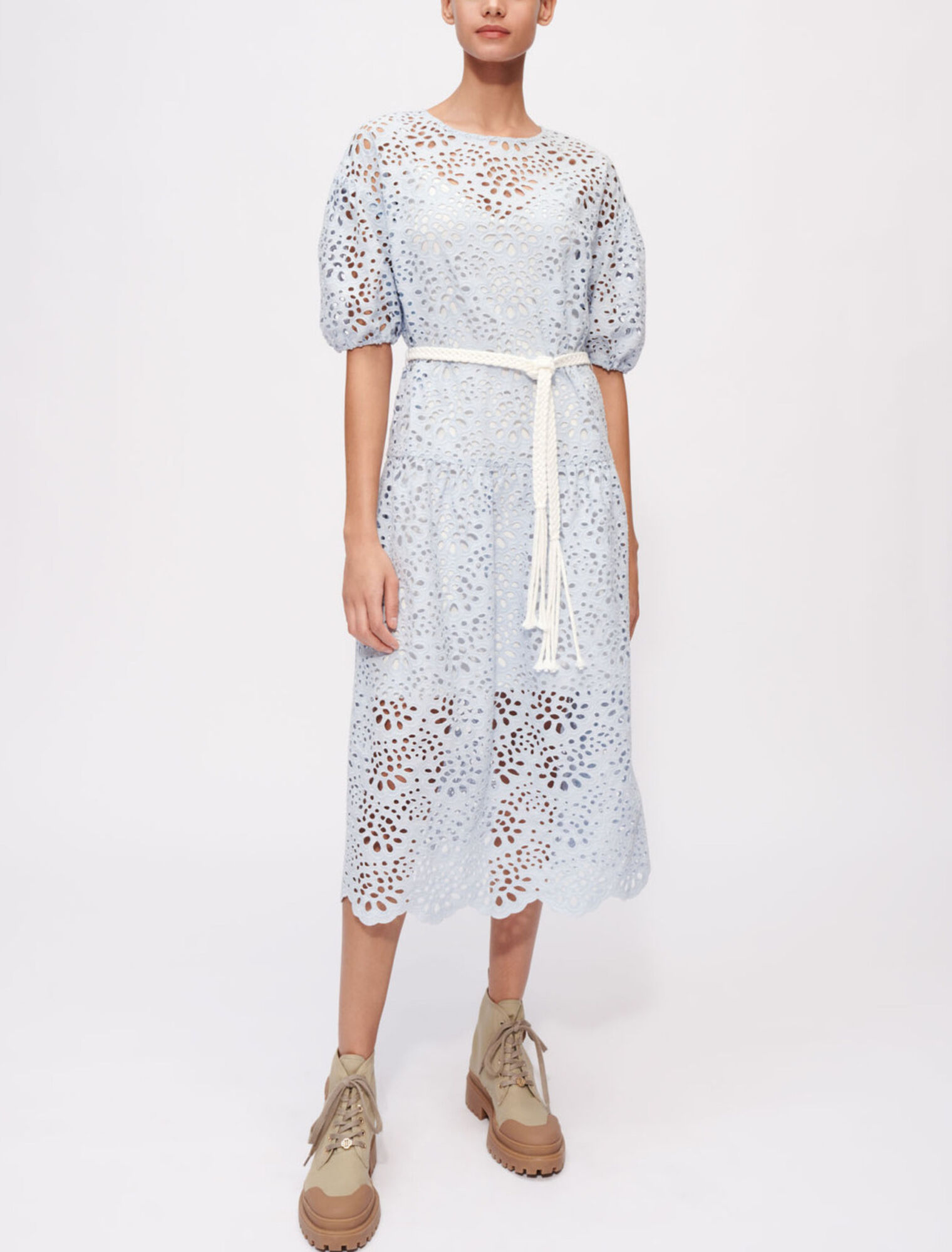 Kleid aus rückenfreier Guipure-Spitze