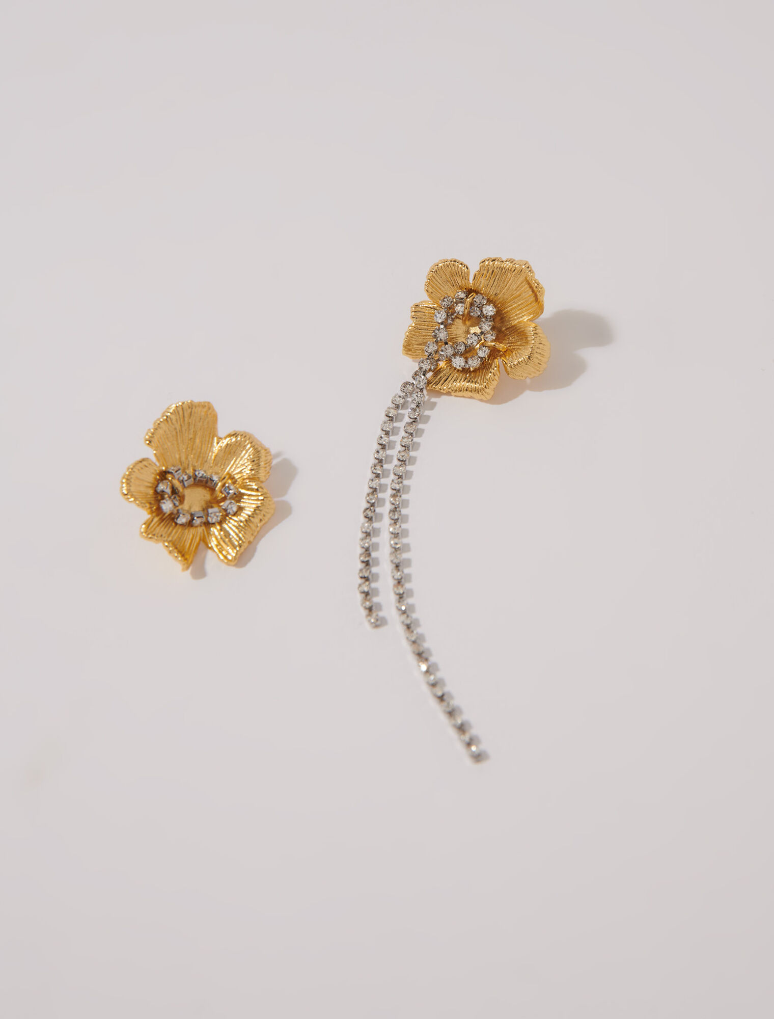 Blumenohrringe