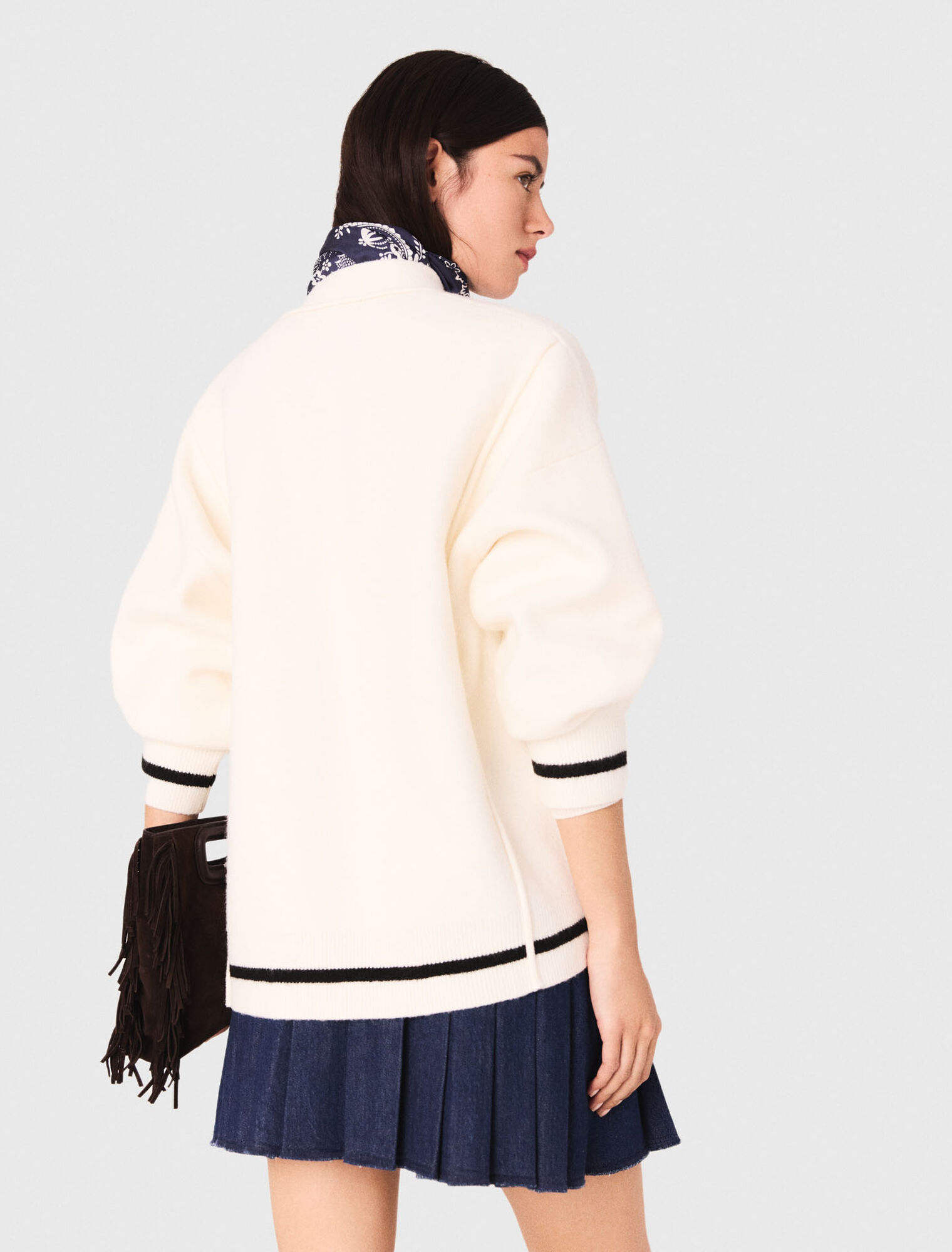 Langer Cardigan mit Stickerei