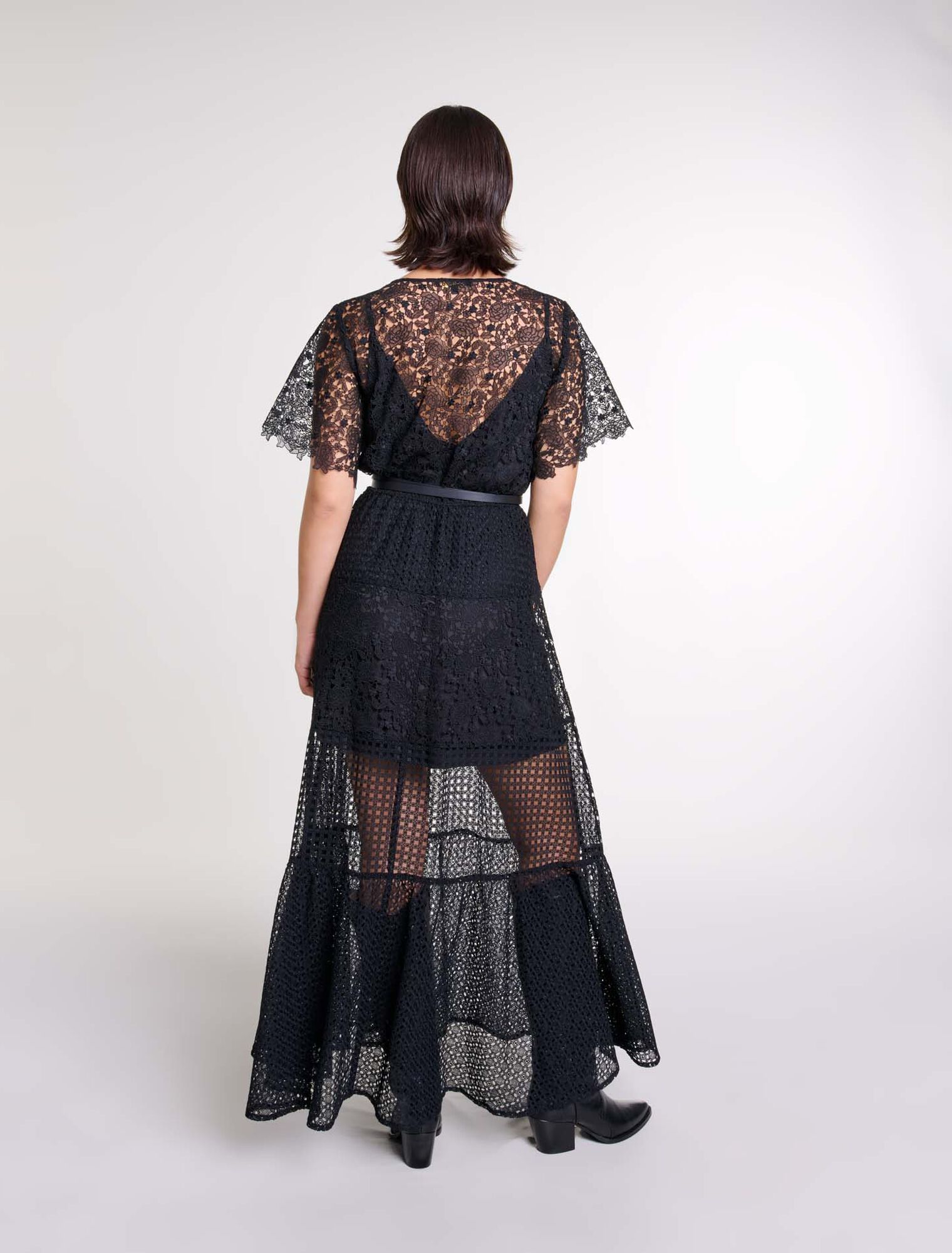 Langes Kleid aus Spitze
