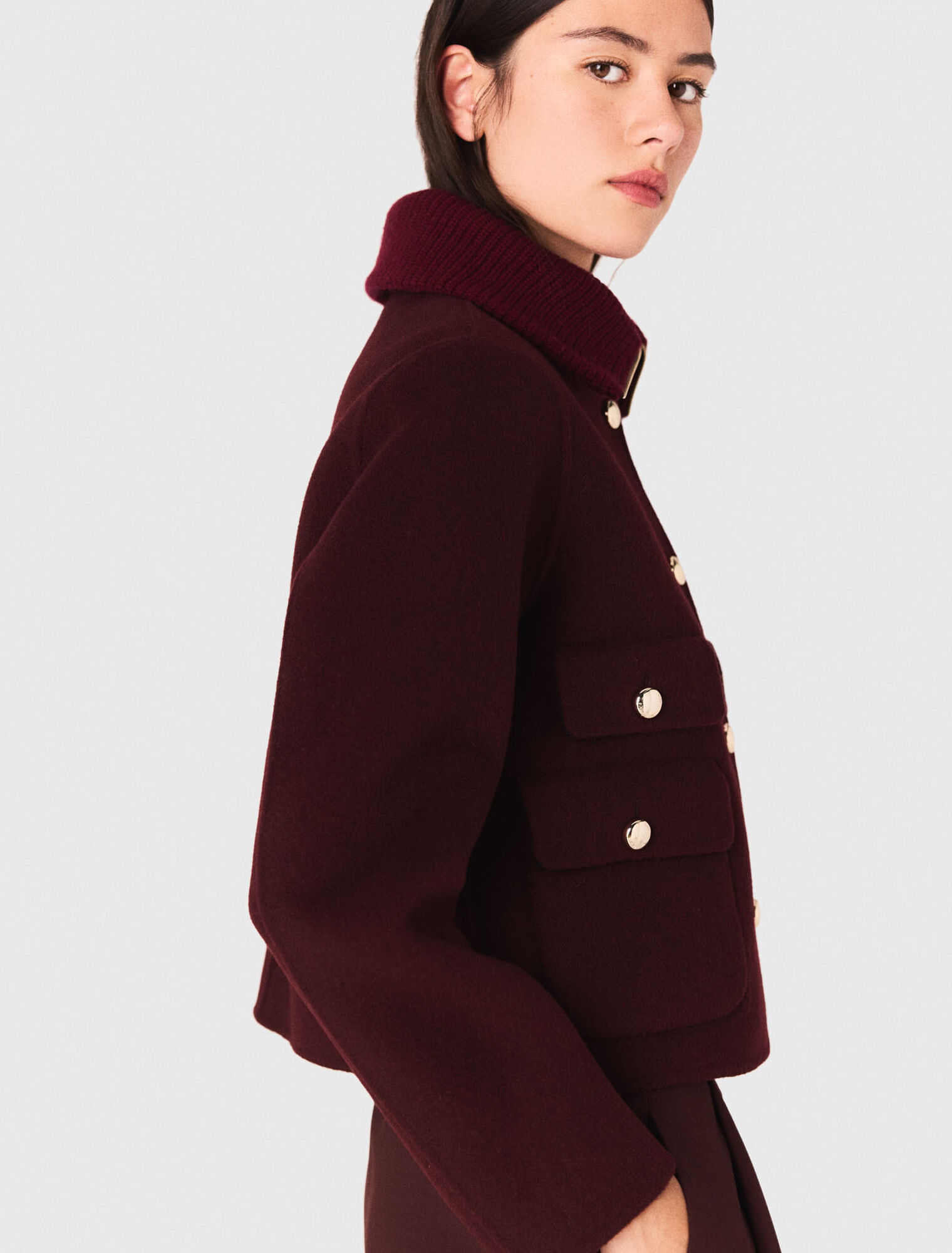 Kurze, wendbare Doubleface-Jacke