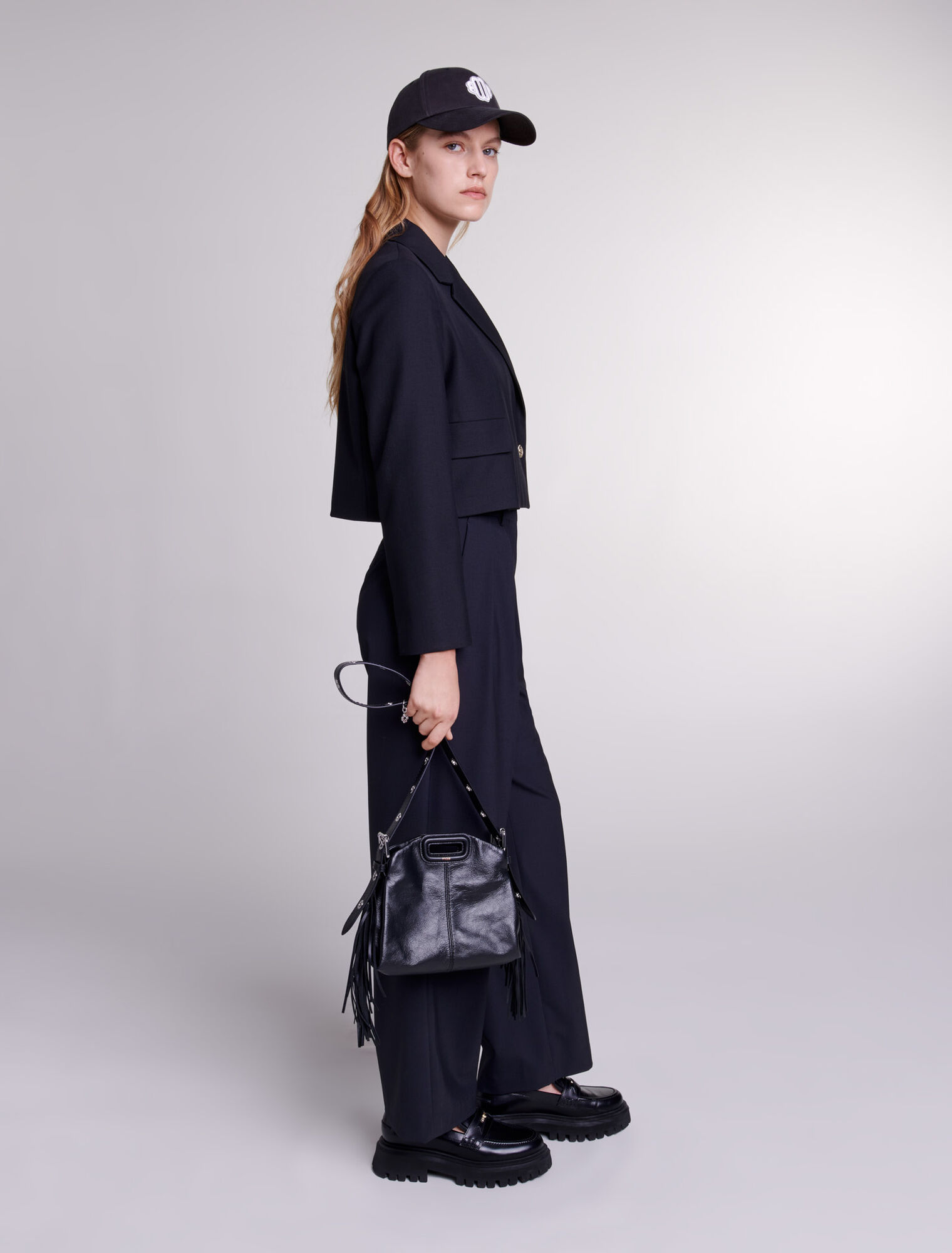 Short straight-fit jacket