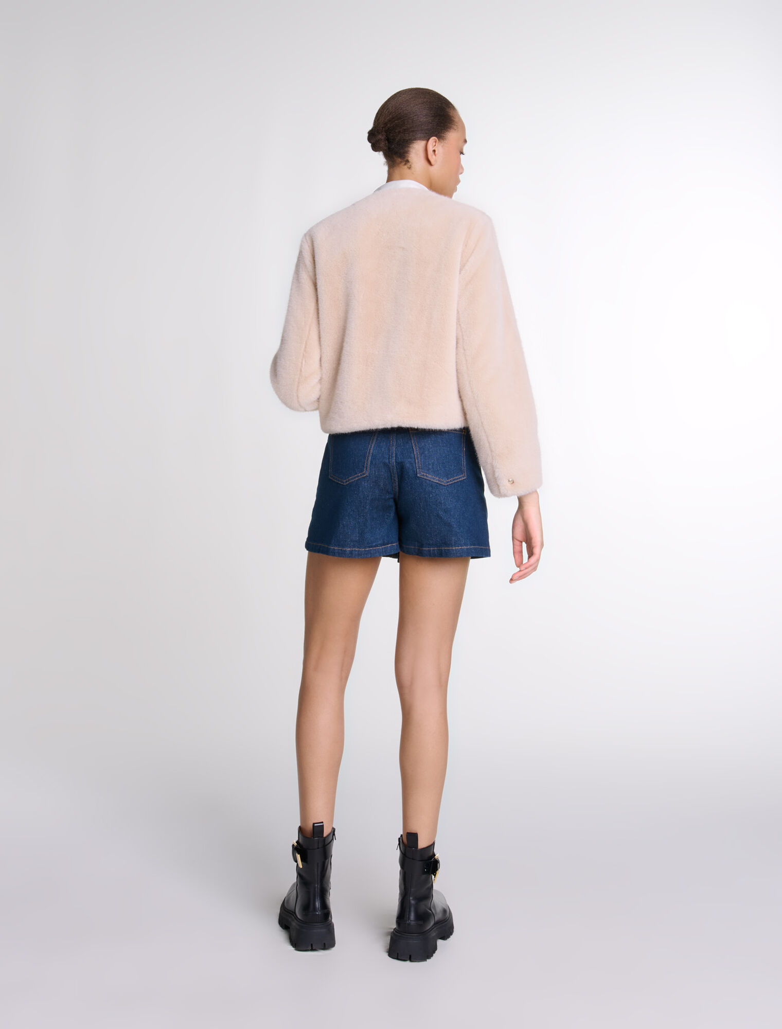 Kurze Kunstpelzjacke