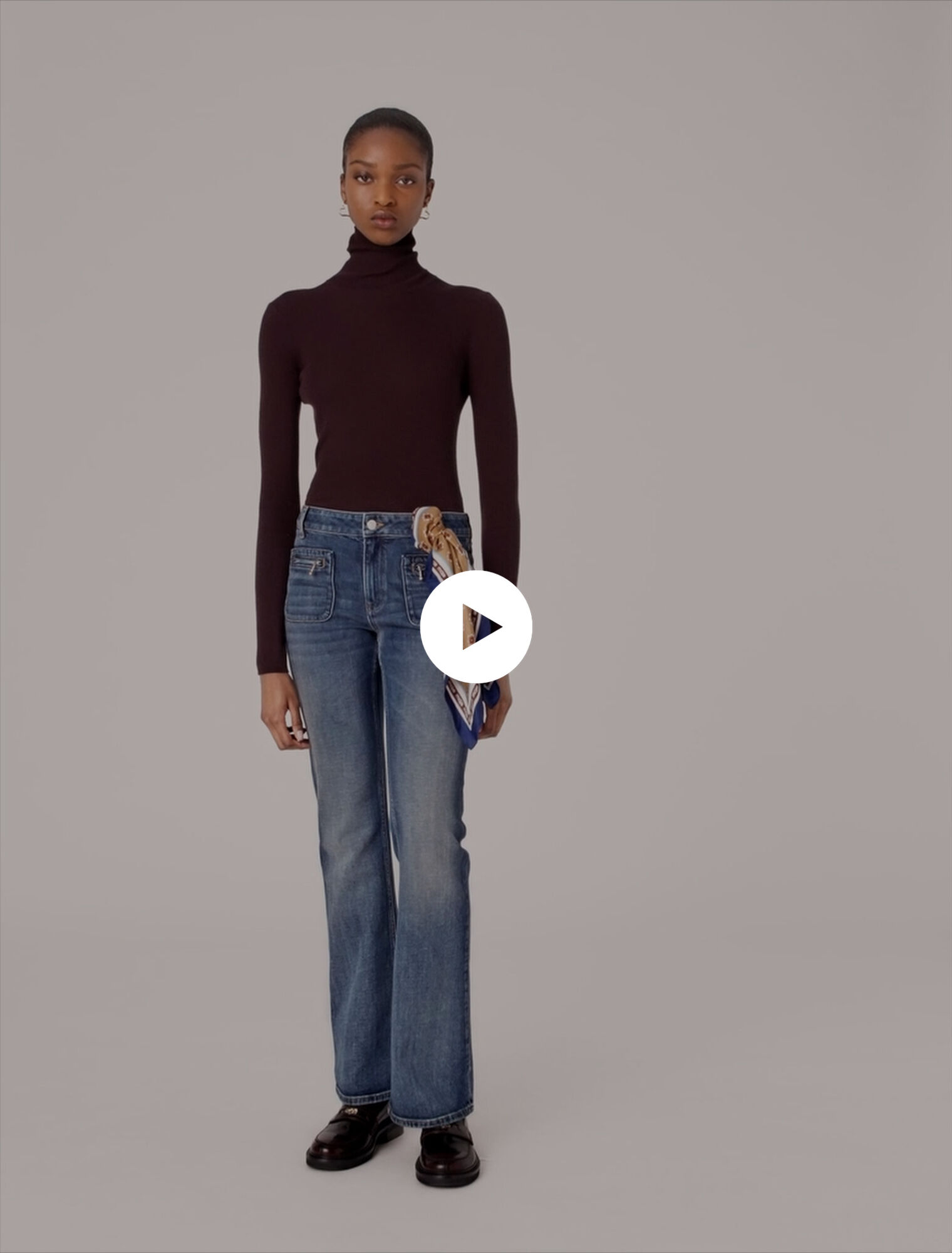 Bootcut-Jeans mit Ziptaschen