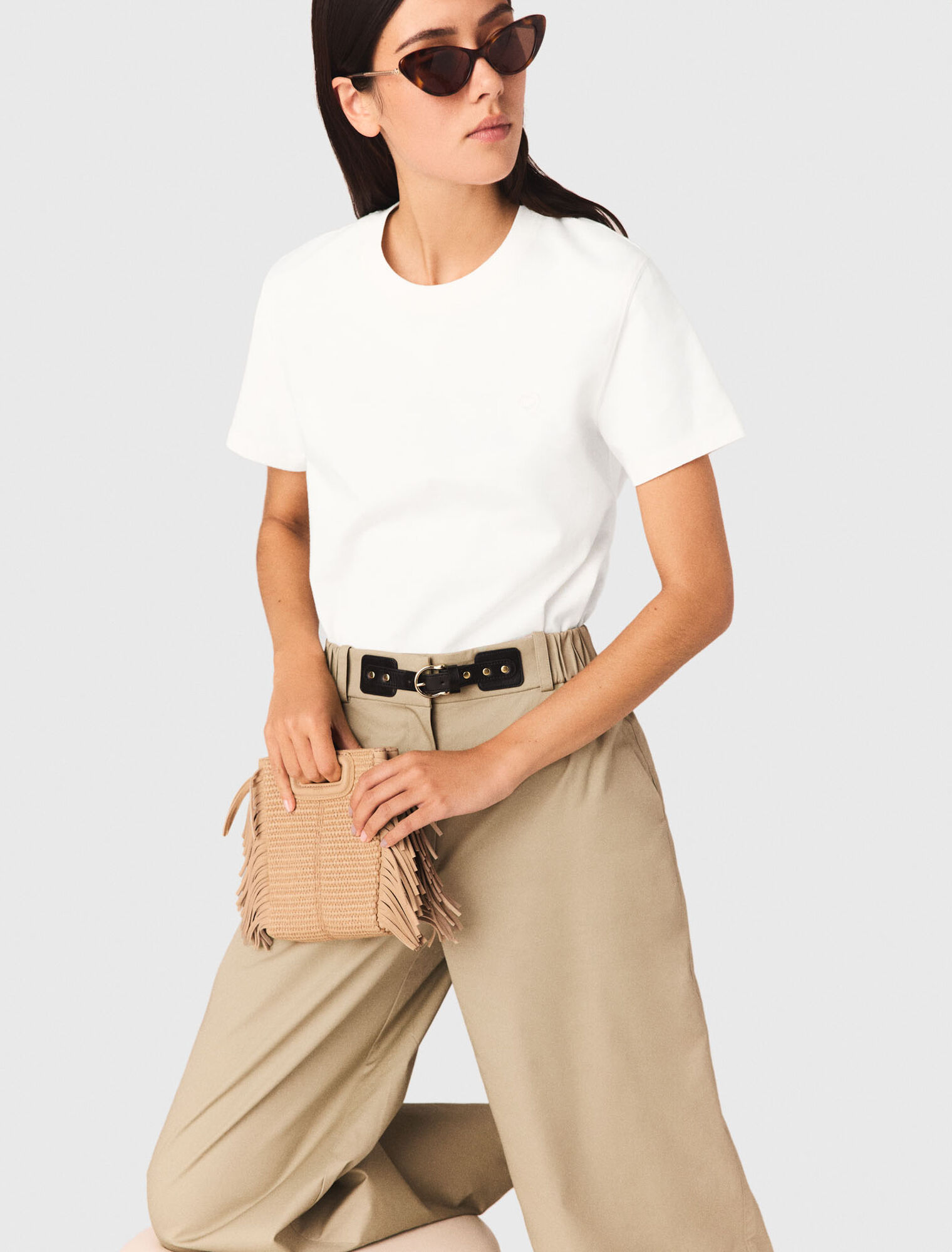 T-Shirt mit kleiner Logostickerei