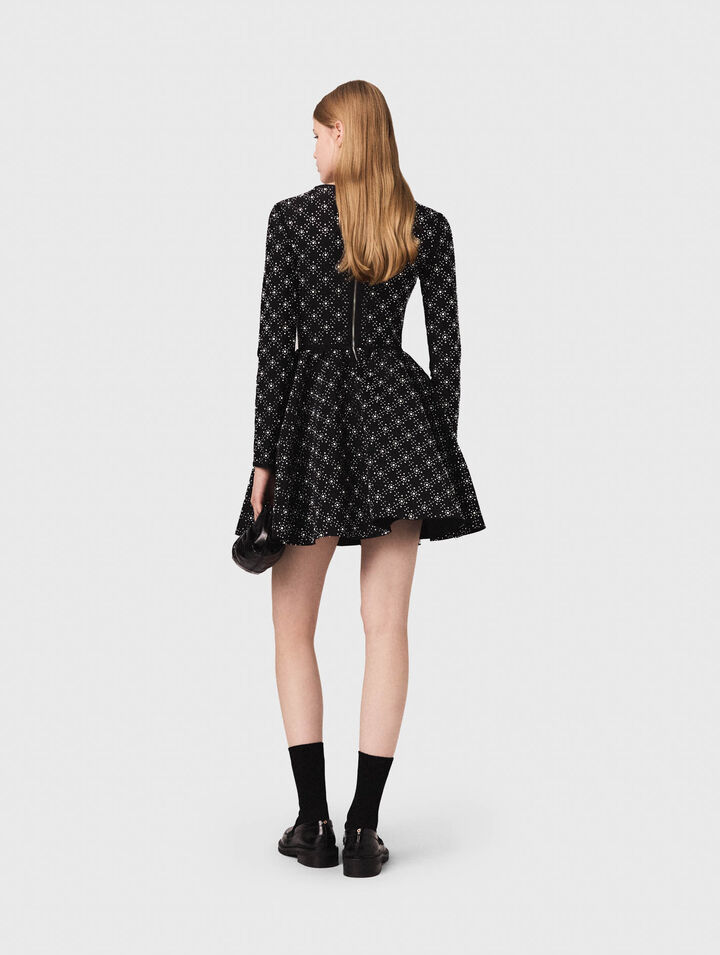 Skaterkleid mit Perlen und Strass