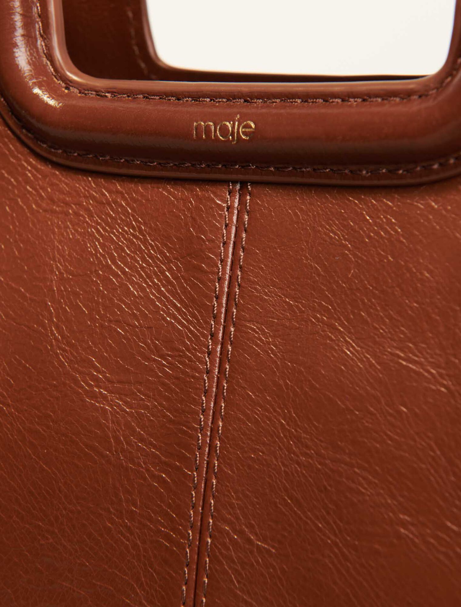 Tasche M aus Craqulé-Leder