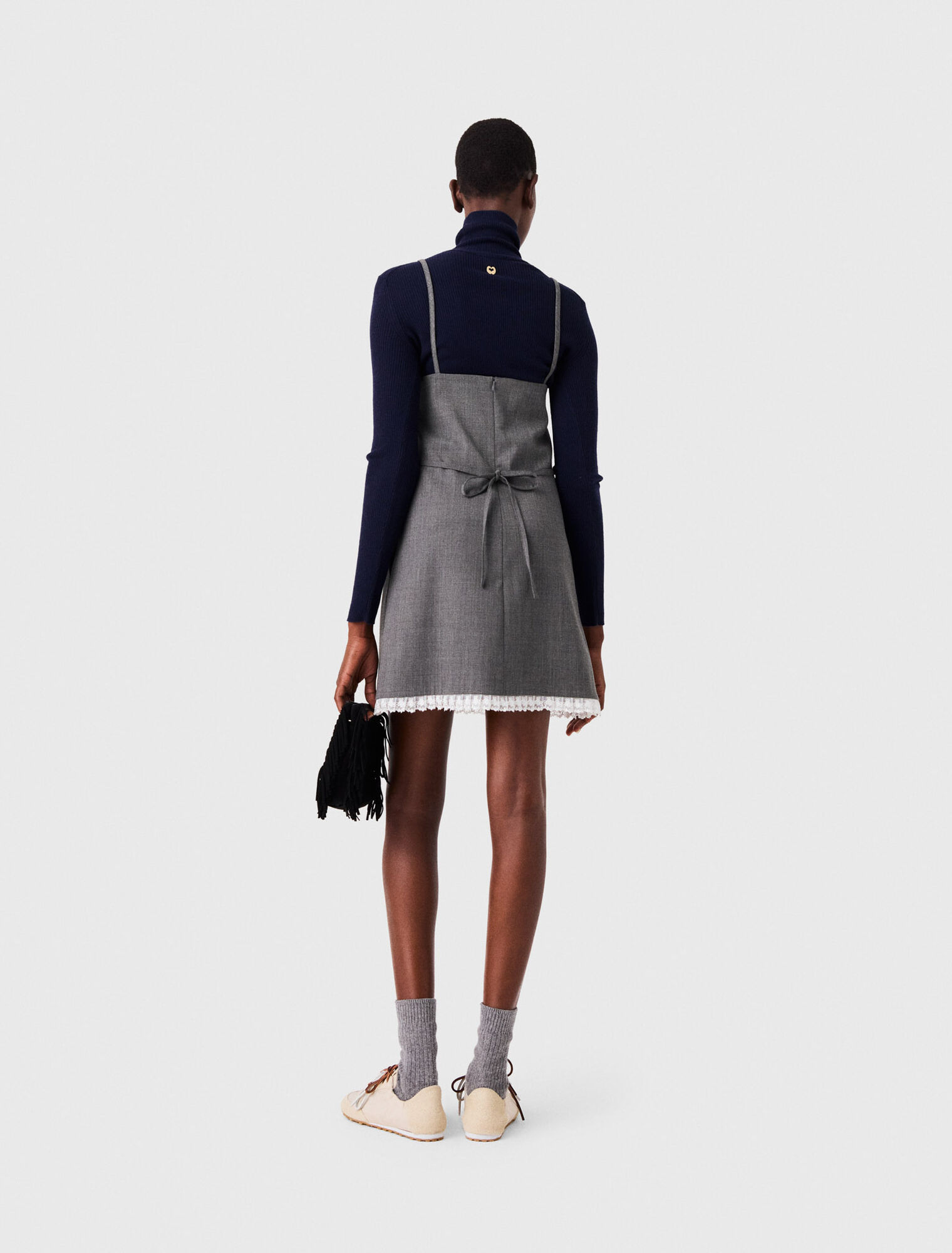 Kurzes Blazerkleid mit Spitze
