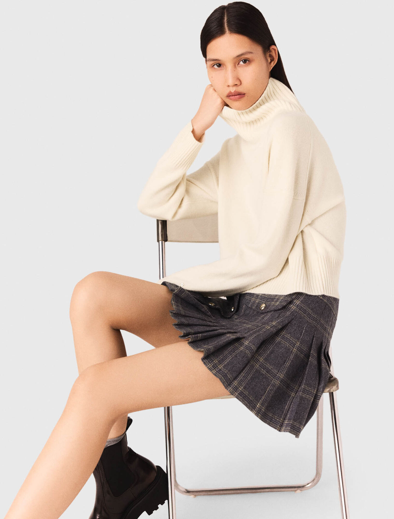 Kaschmirpullover mit Stehkragen