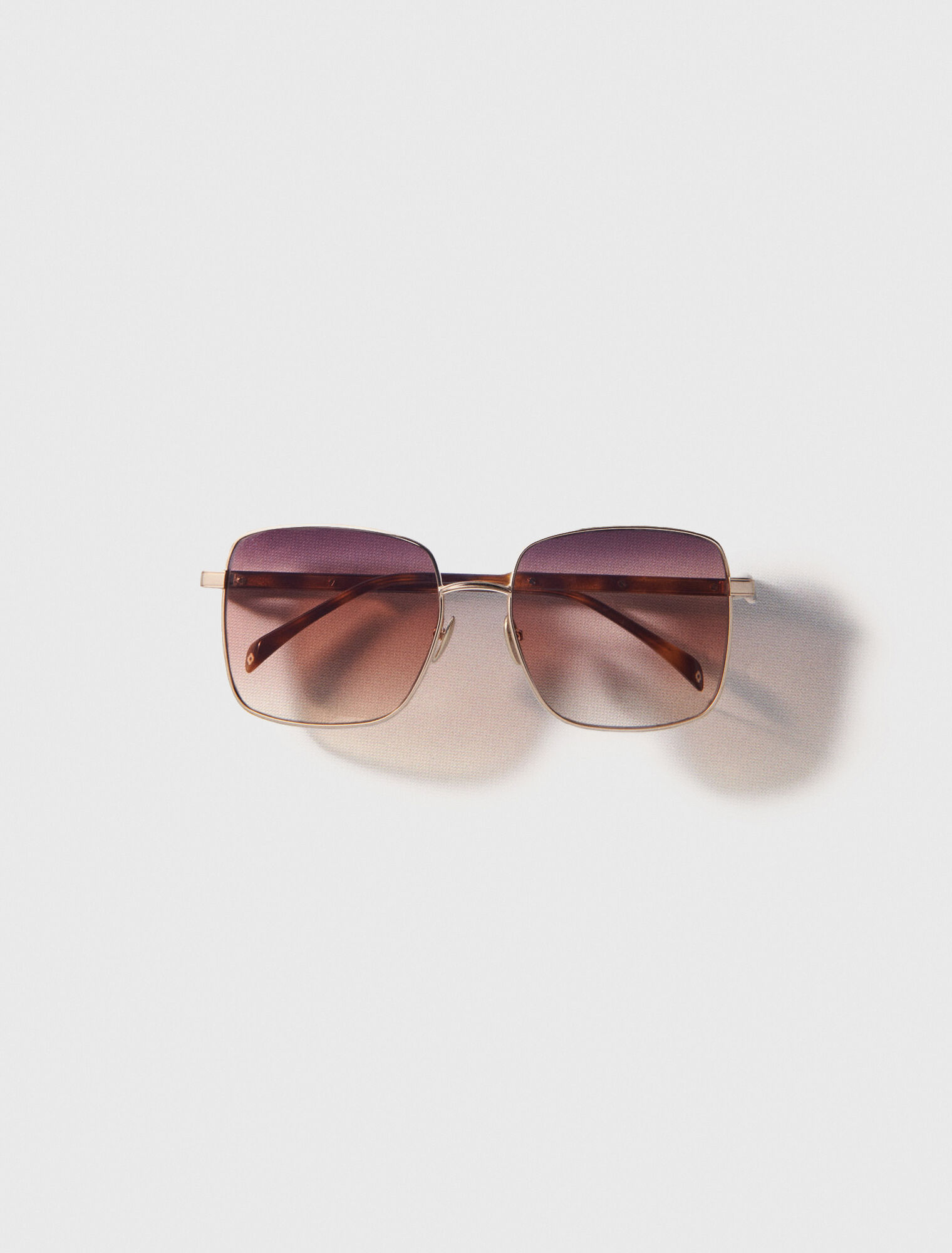 Eckige Sonnenbrille aus Materialmix
