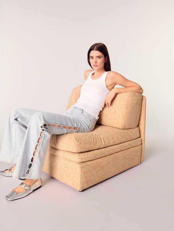 Weite Jeans mit Cut-outs und Strass