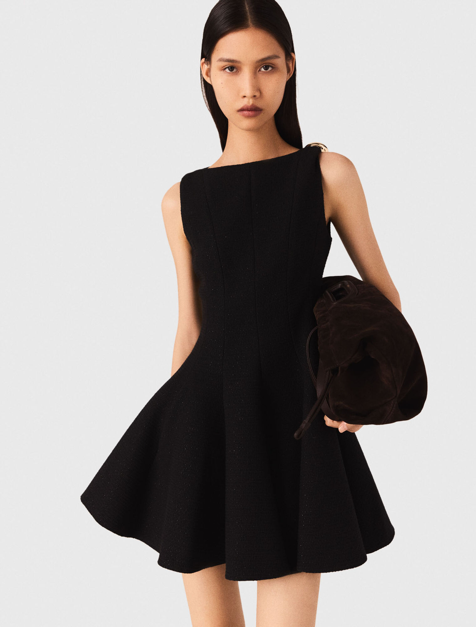 Kurzes ausgestelltes Tweedkleid