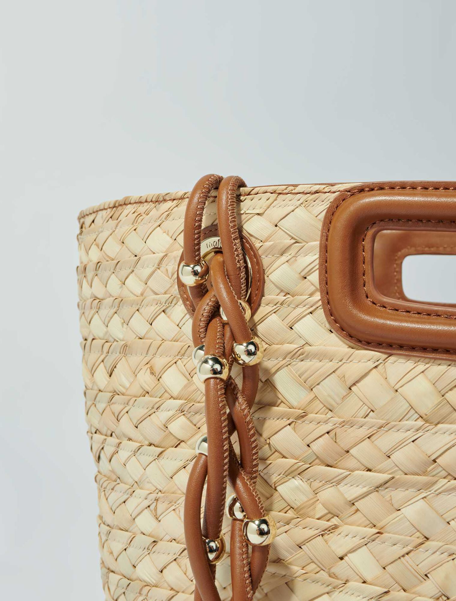 Geflochtener Korb aus Raffia