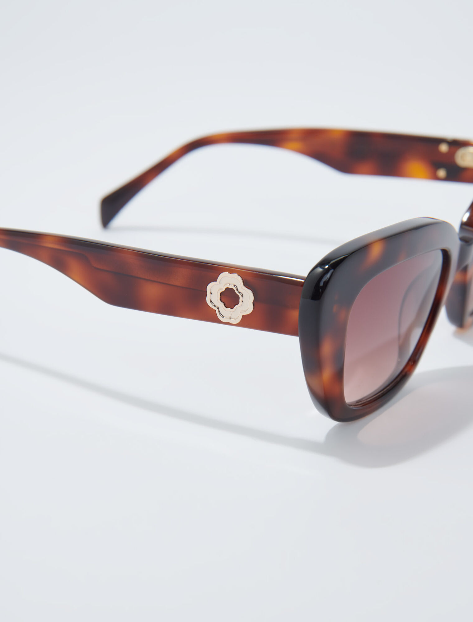 Schmale Cat-Eye-Sonnenbrille aus Acetat