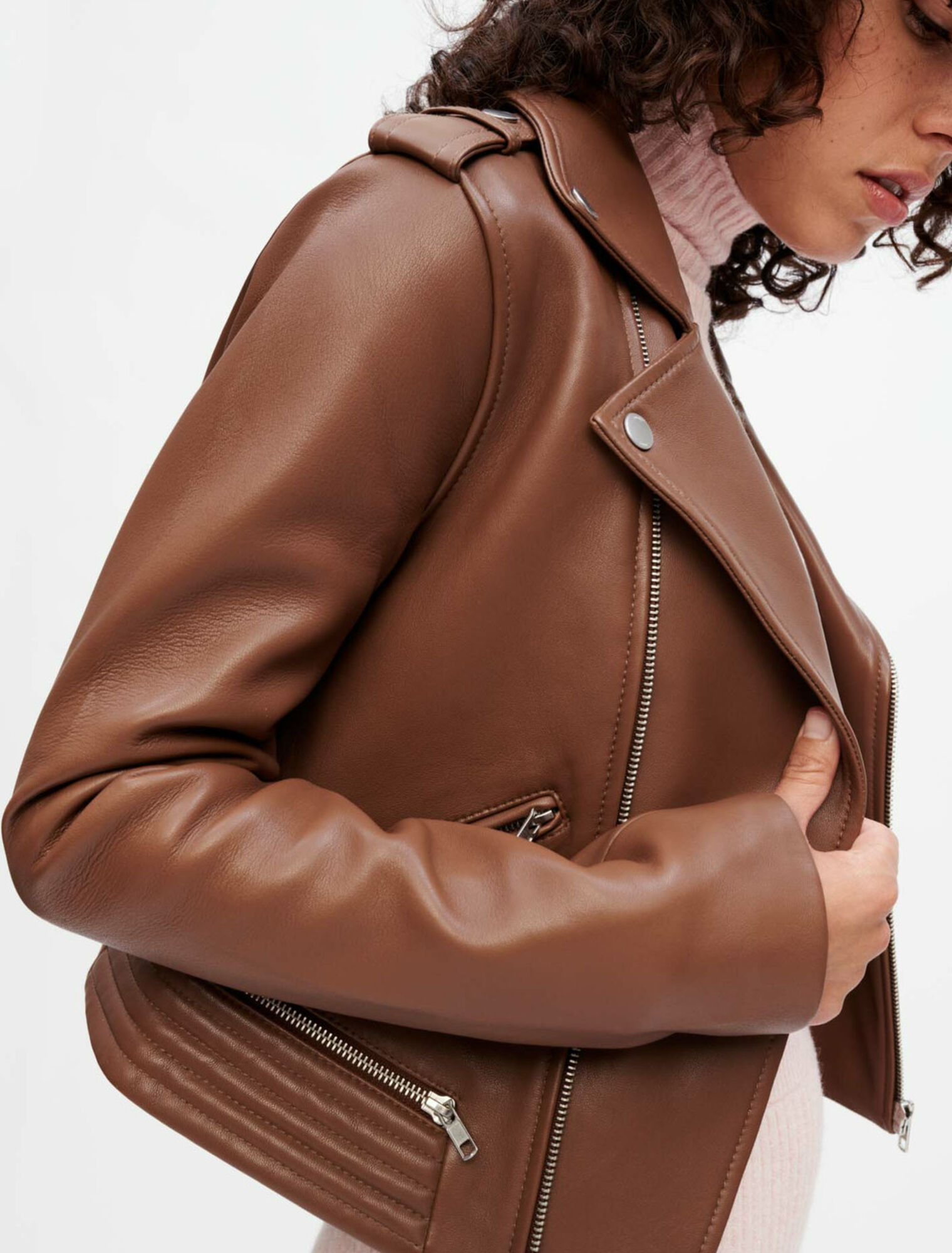 Bikerjacke aus camelfarbenem Leder