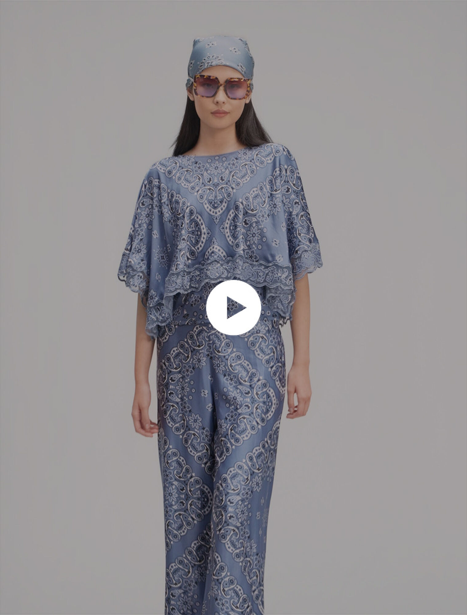 Fließendes Top mit Print