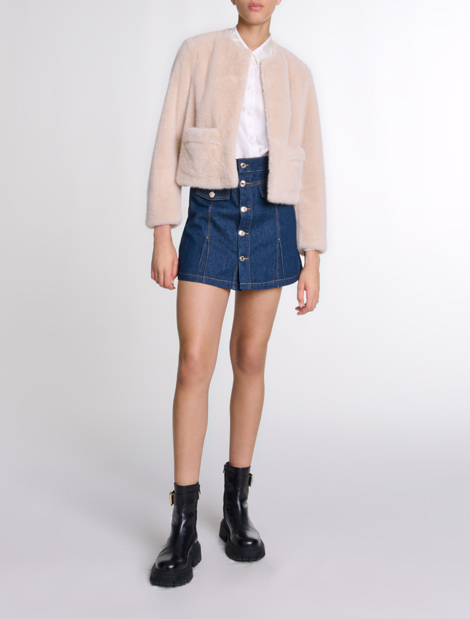 Kurze Kunstpelzjacke