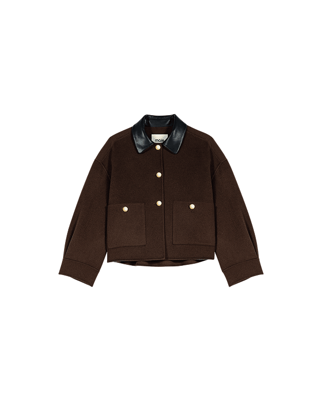 Kurze Wolljacke mit plissiertem Rücken