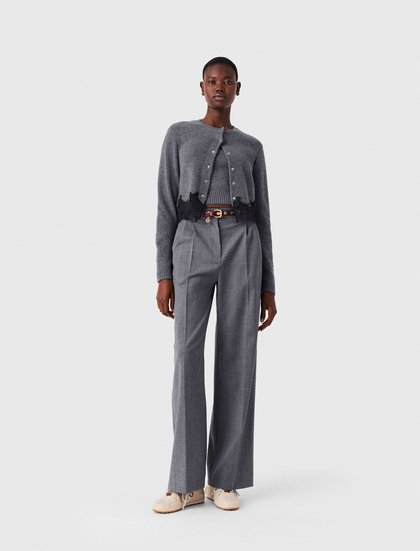 Twinset Mit Spitzenbesatz - Gris/noir - Größe 34 - Maje
